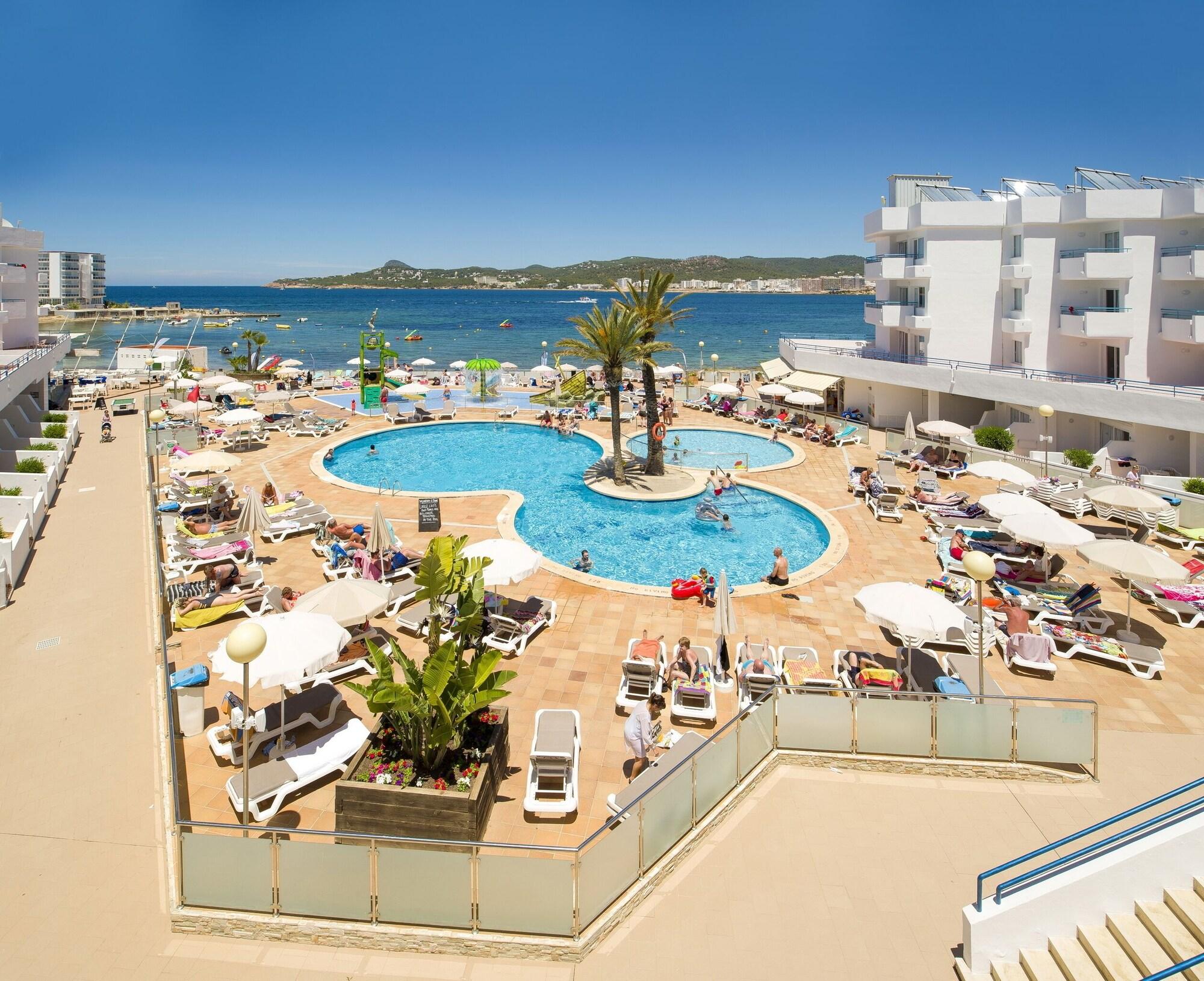 Varios Playa Bella Beach Apartments