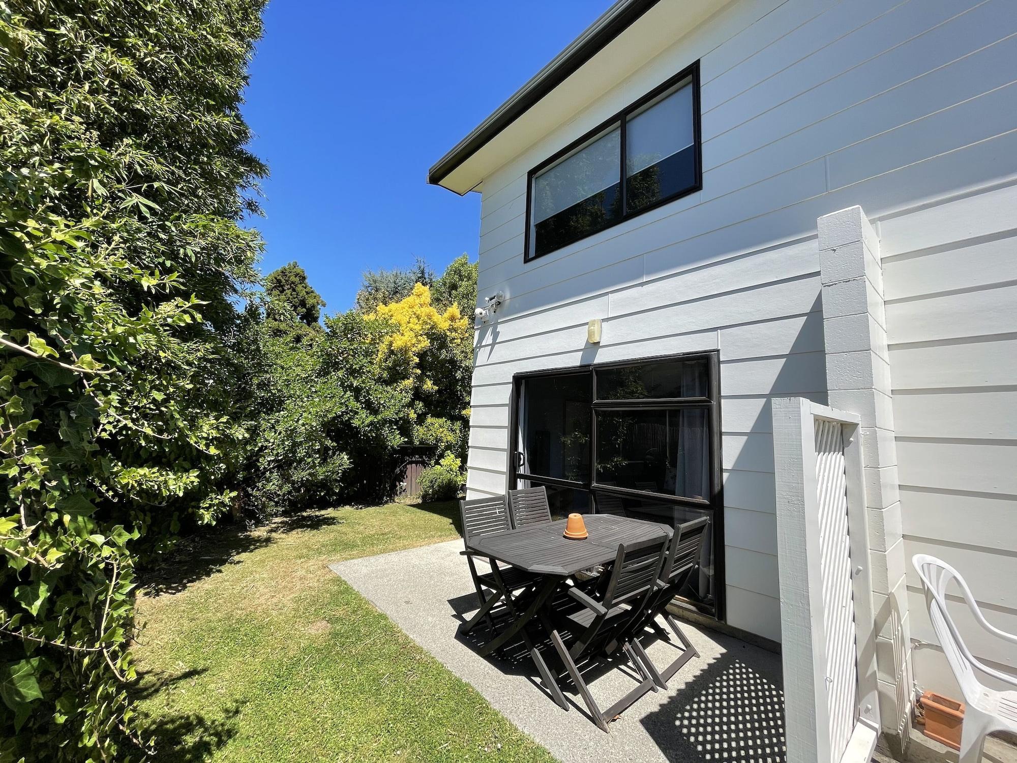 Vista Exterior Hacienda Motor Lodge