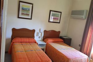 Alojamiento - Hostal Cervantes