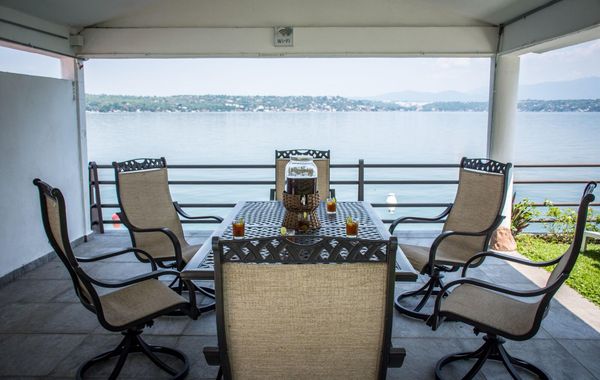 La Casa de Teques® ¡Siente la experiencia! - Hoteles con traslado en Tequesquitengo, Morelos