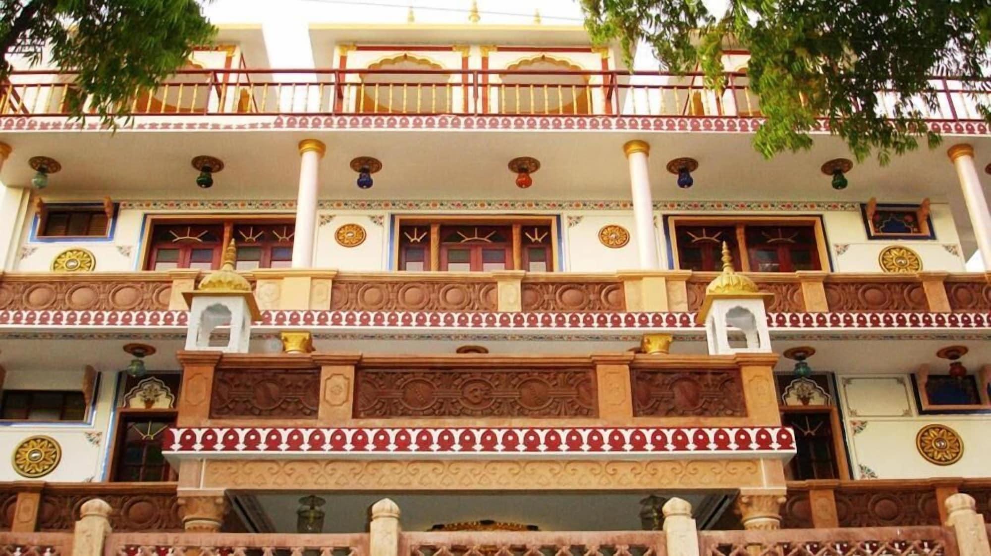 Vista Exterior Hotel Vimal Heritage