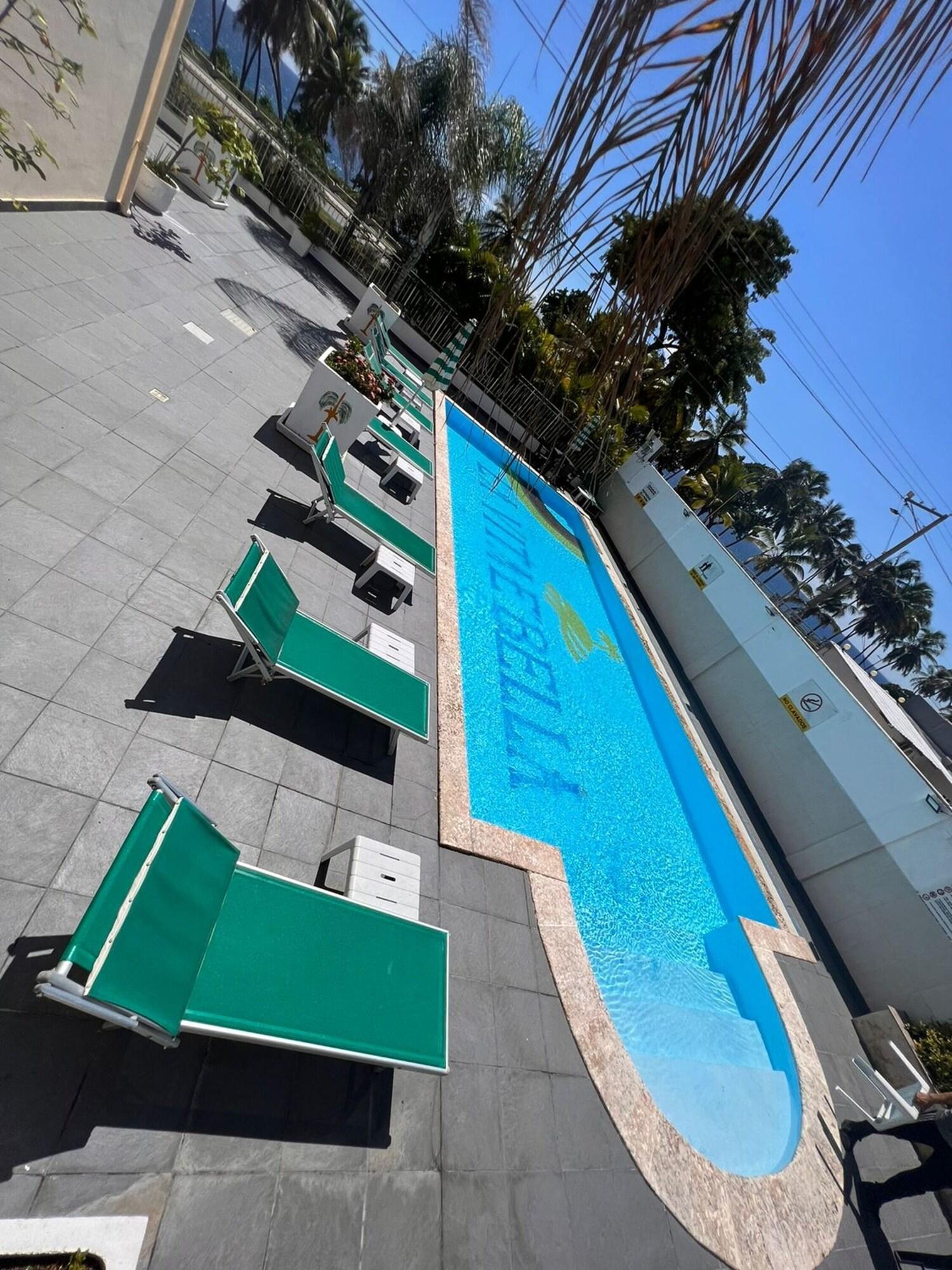 Vista Piscina La Vita E' Bella Hotel Ristorante