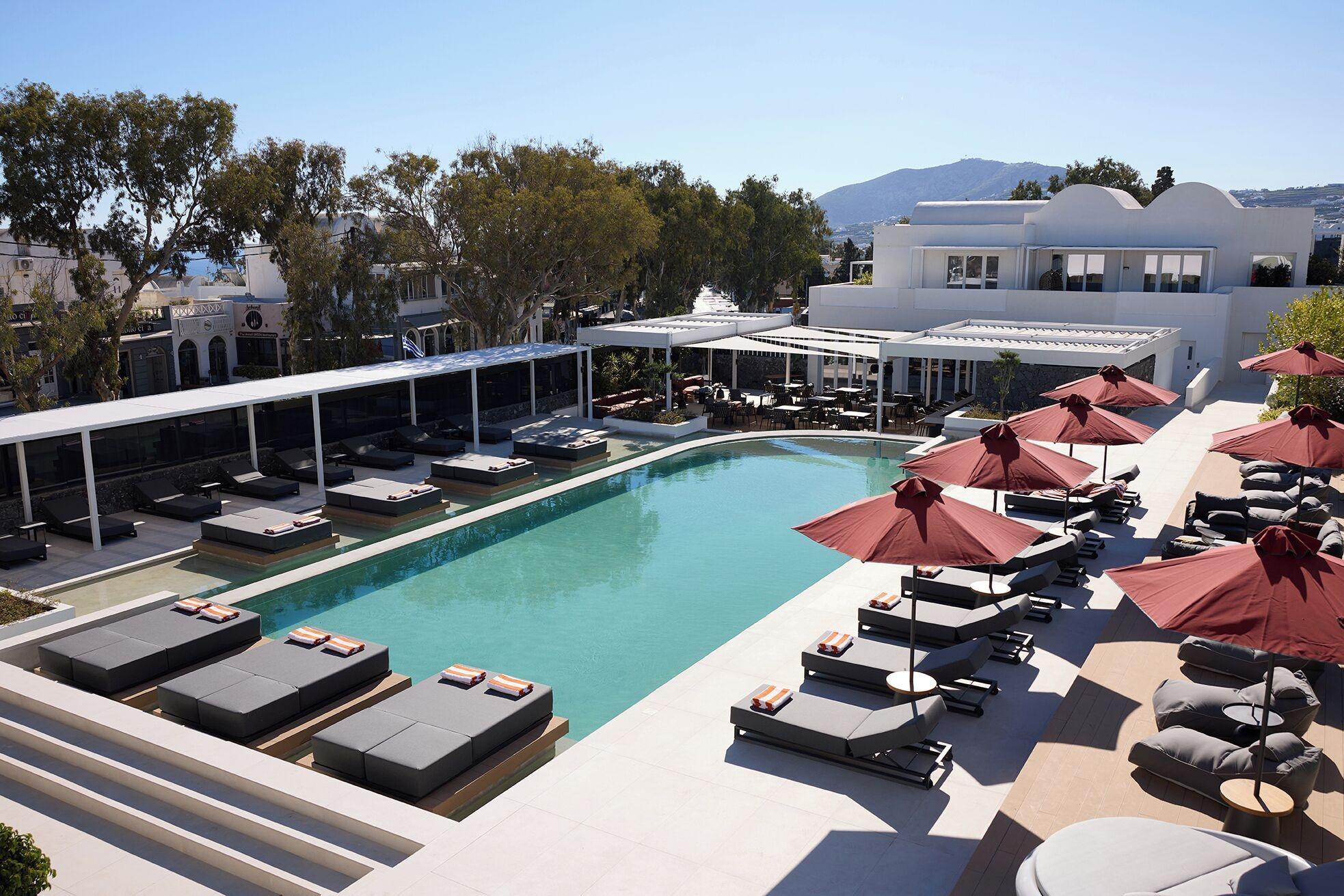 Vista Piscina Santorini Heart Hotel & Spa