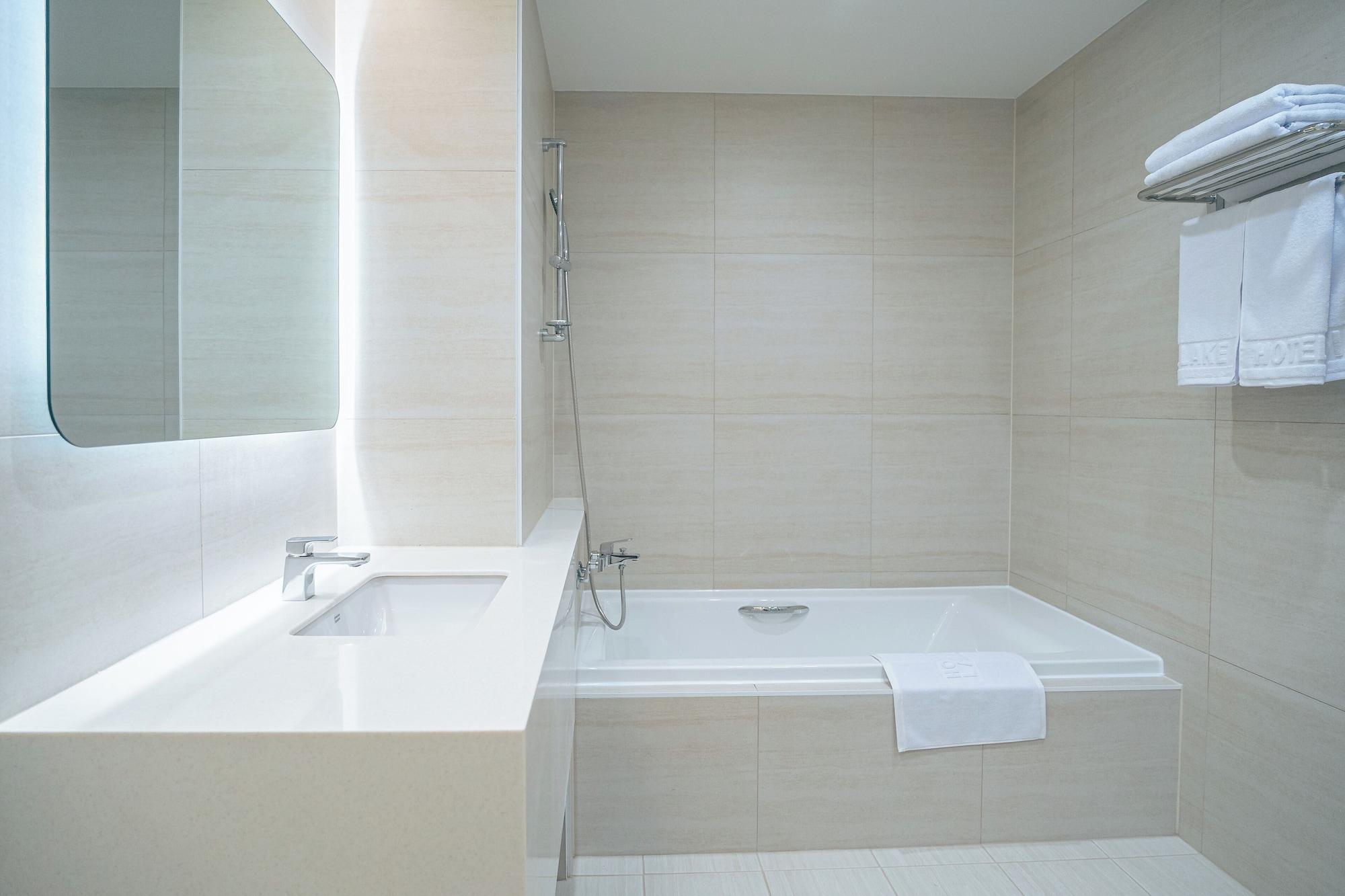 Equipamiento de Habitación Hotel Lake