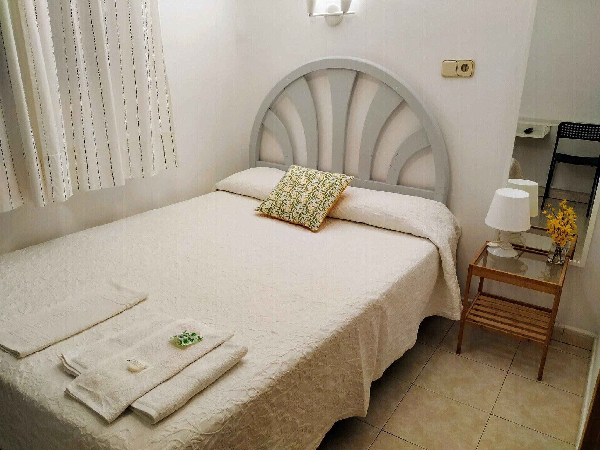 Vista Exterior Hostal Abitum Madrid