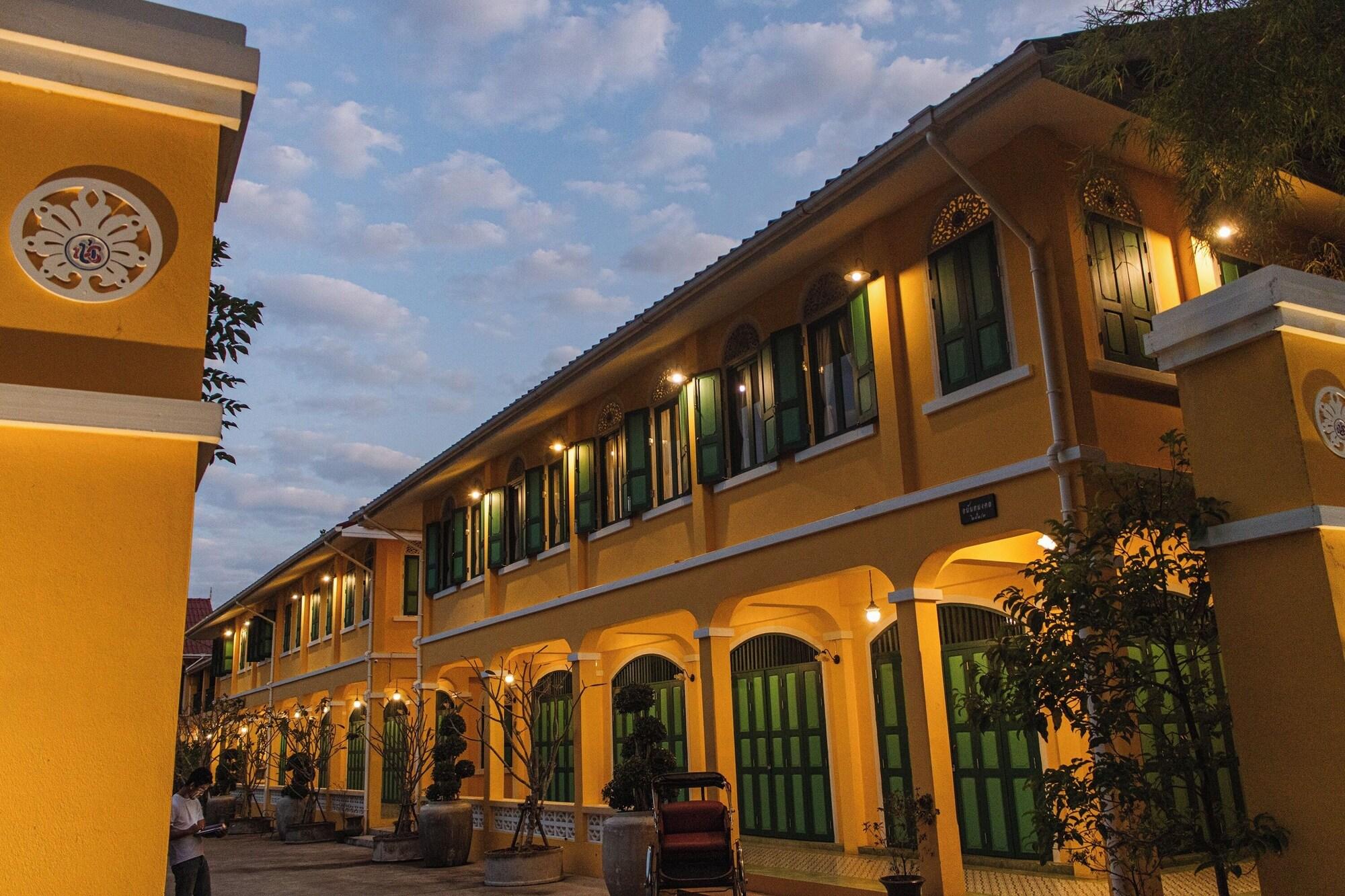 Vista Exterior Bhirom At Baan Thongjaya