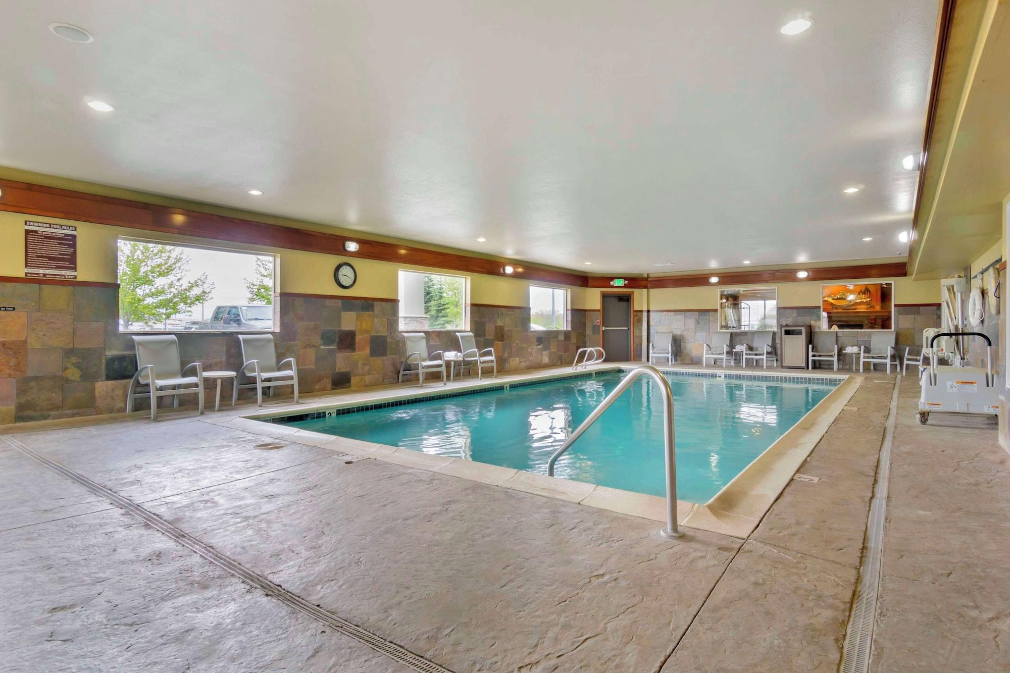 Vista Piscina Best Western Plus Ellensburg Hotel