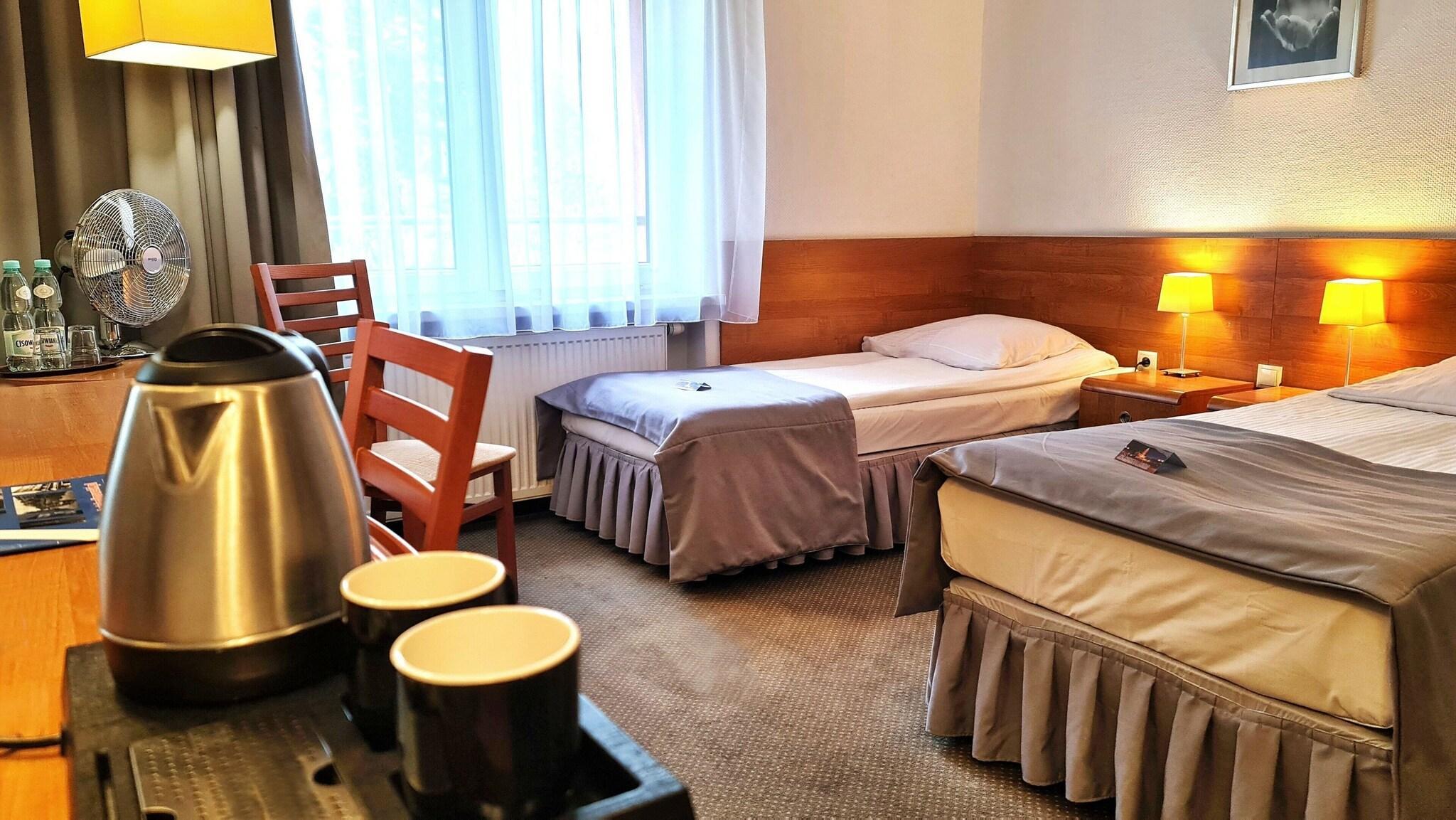 Vista Exterior Hotel Malinowski Economy