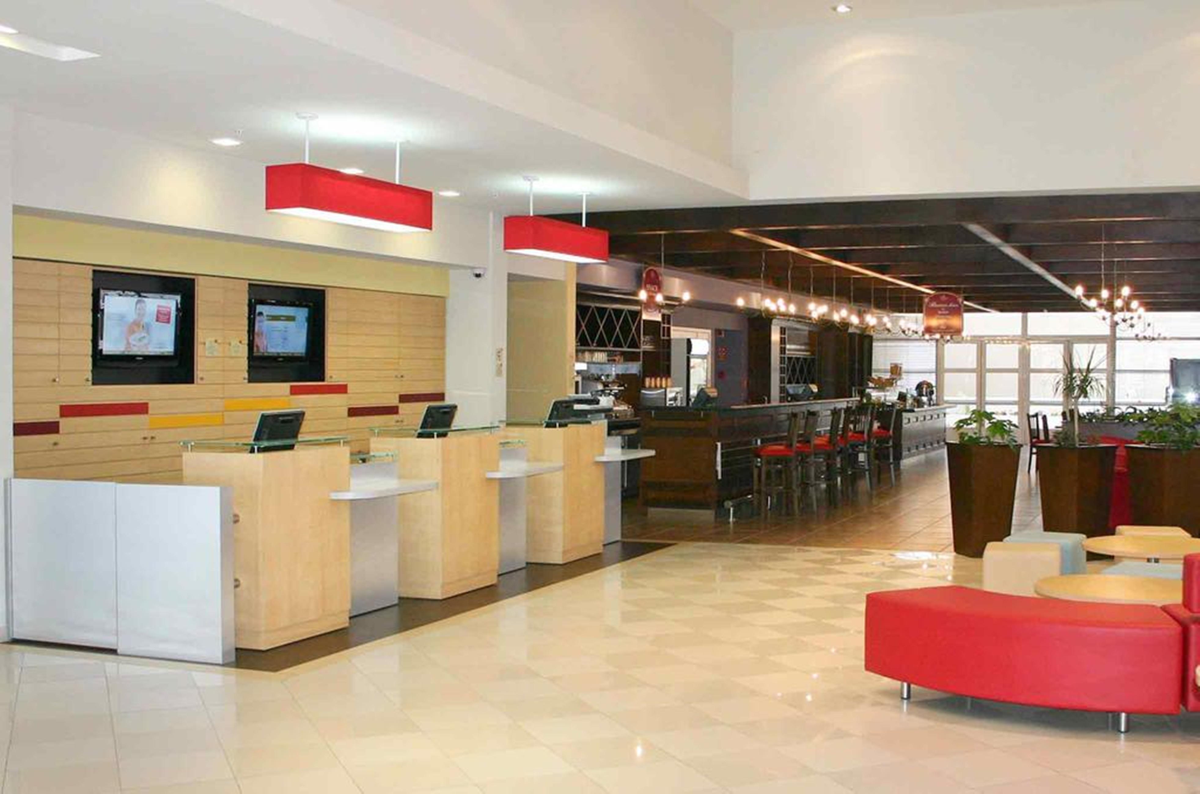 Vista Lobby ibis Antofagasta