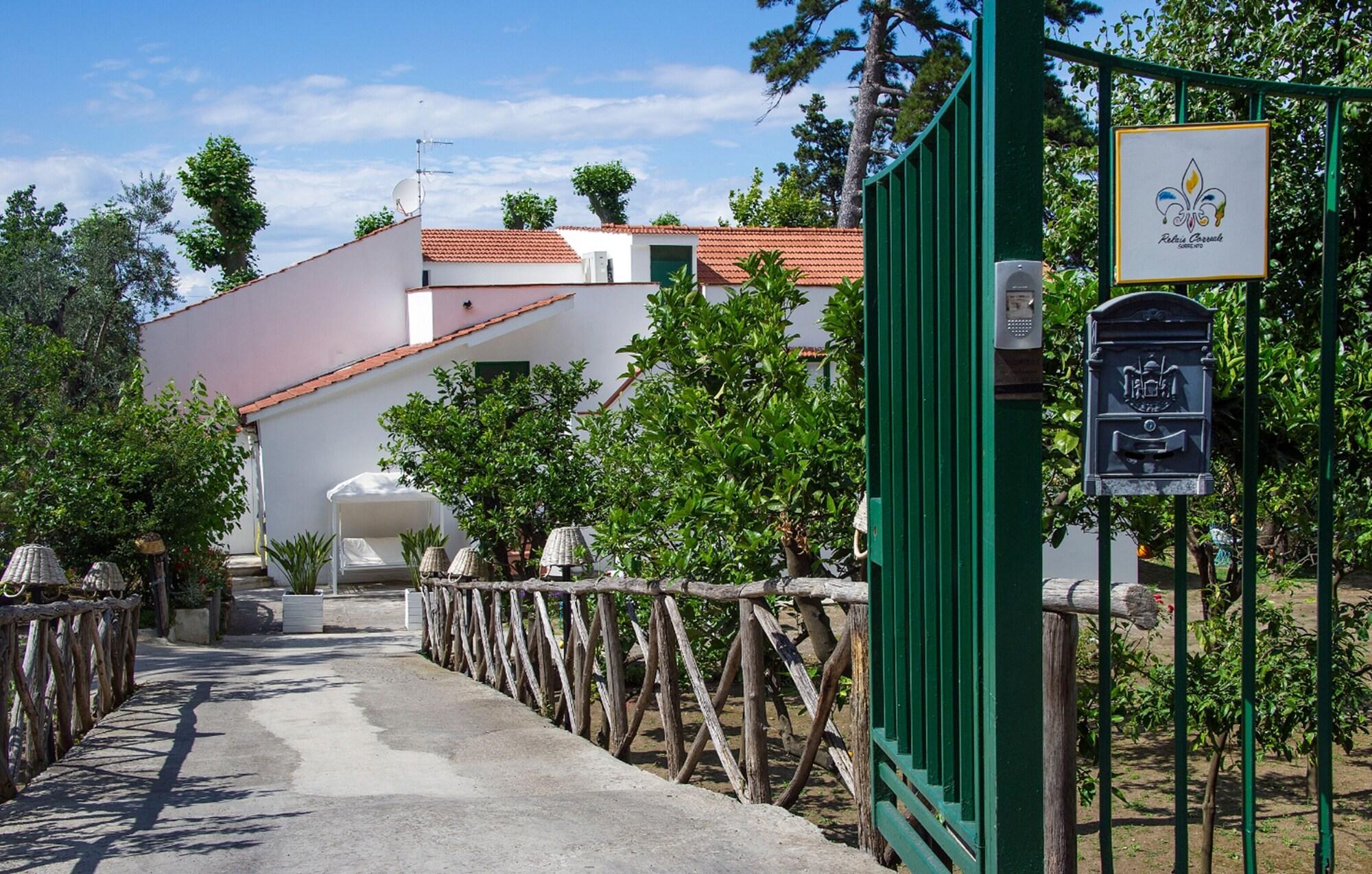 Vista Exterior Relais Correale Rooms & Garden
