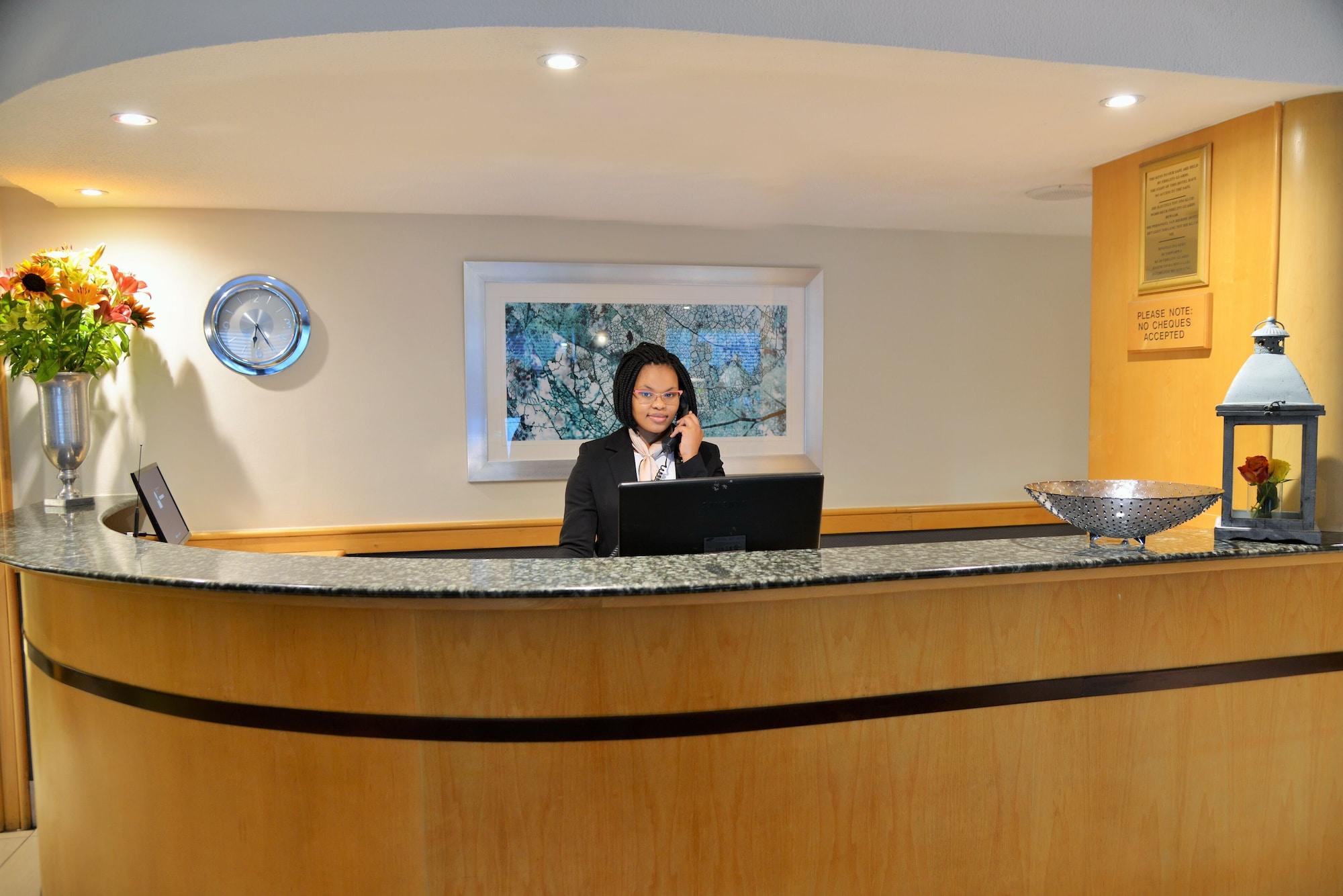 Vista Lobby Road Lodge Rivonia