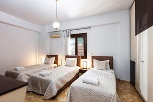Arriendo temporal - Promitheas Villa, with Pool & Heated Spa Whirlpool, ΒΒQ Facilities, Playground