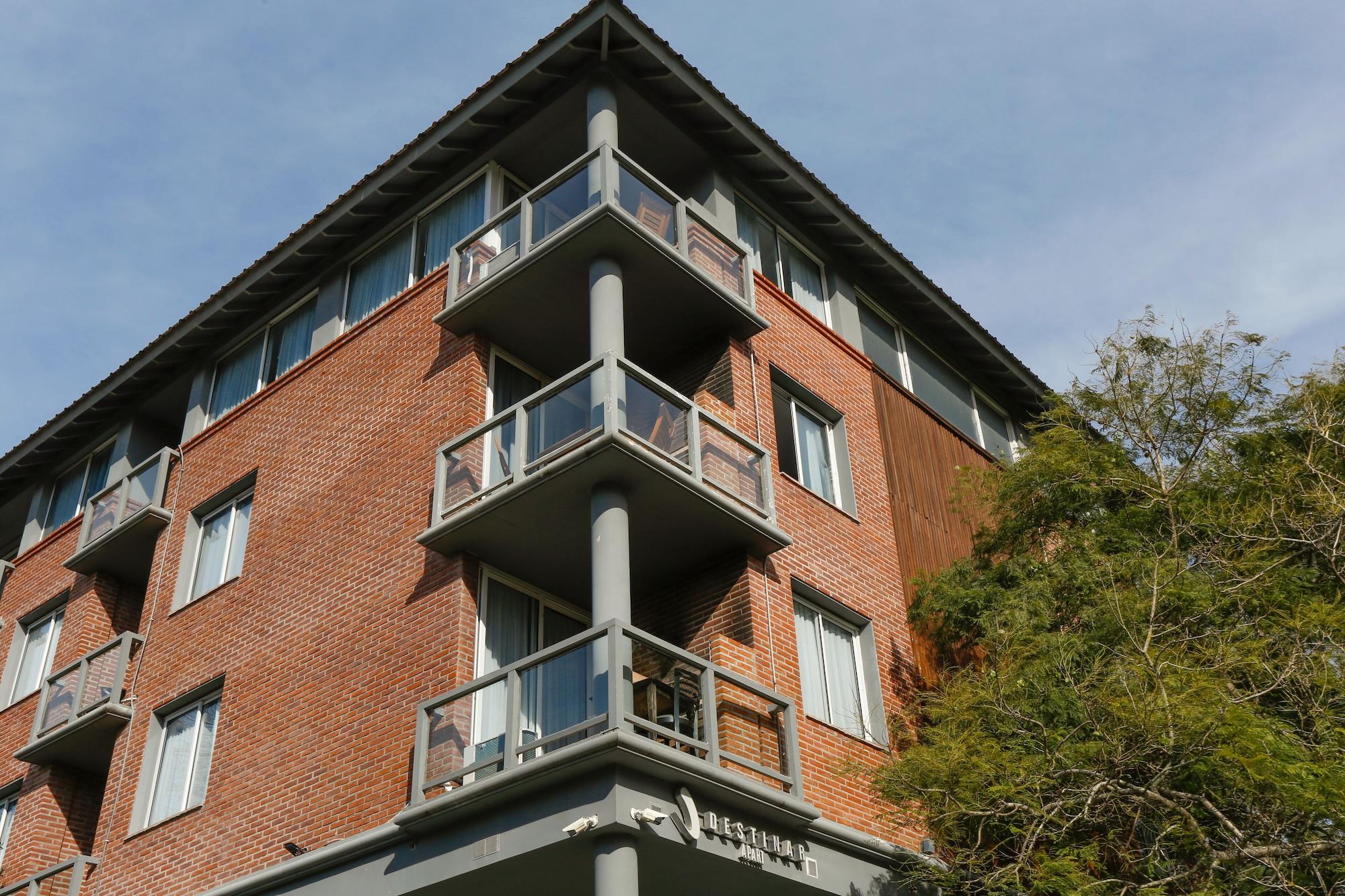 Vista Exterior Destinar Apart Hotel