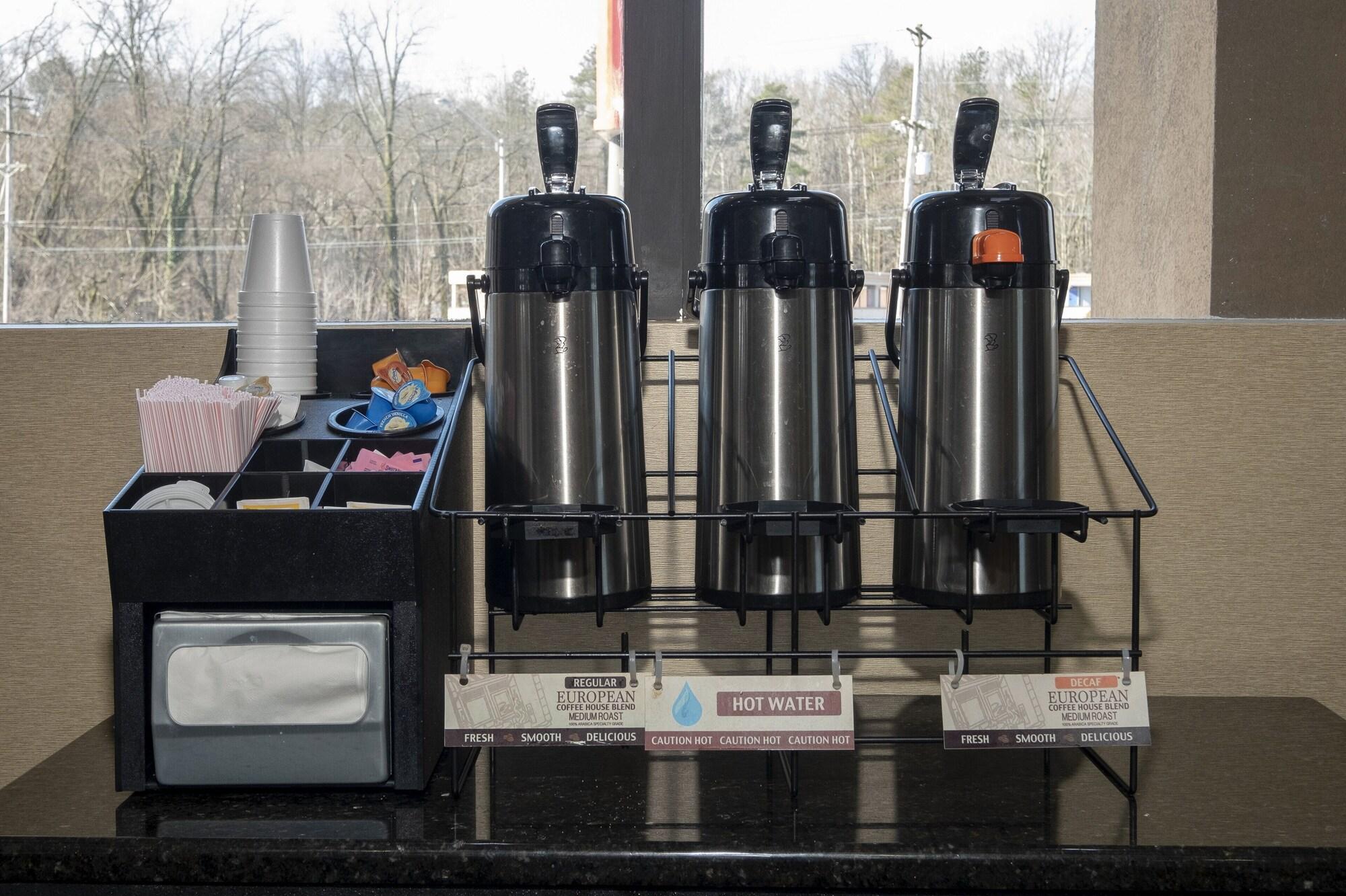 Bar/Salón Red Roof Inn & Suites Newark - University