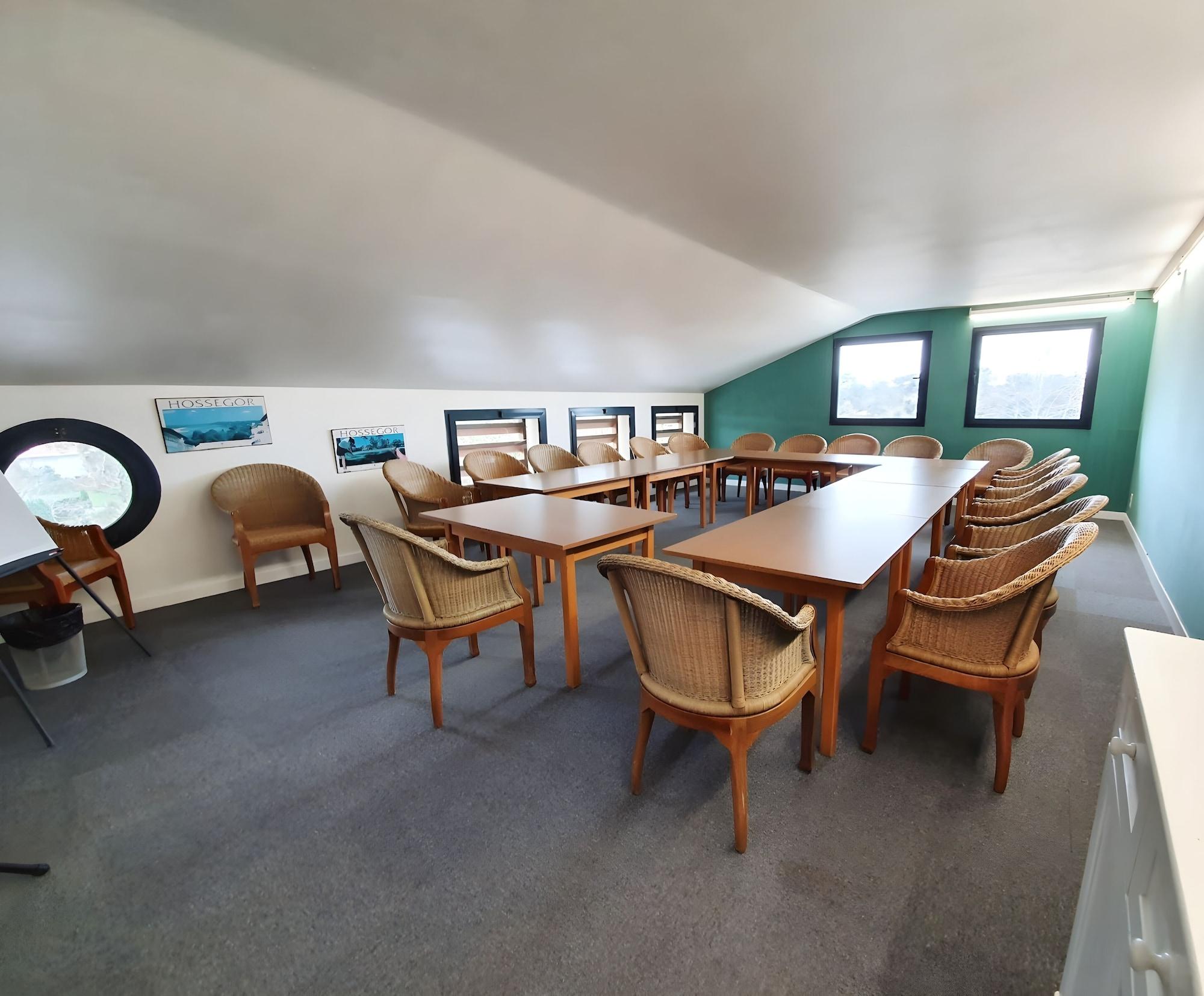 Sala de Reuniones Le Pavillon Bleu