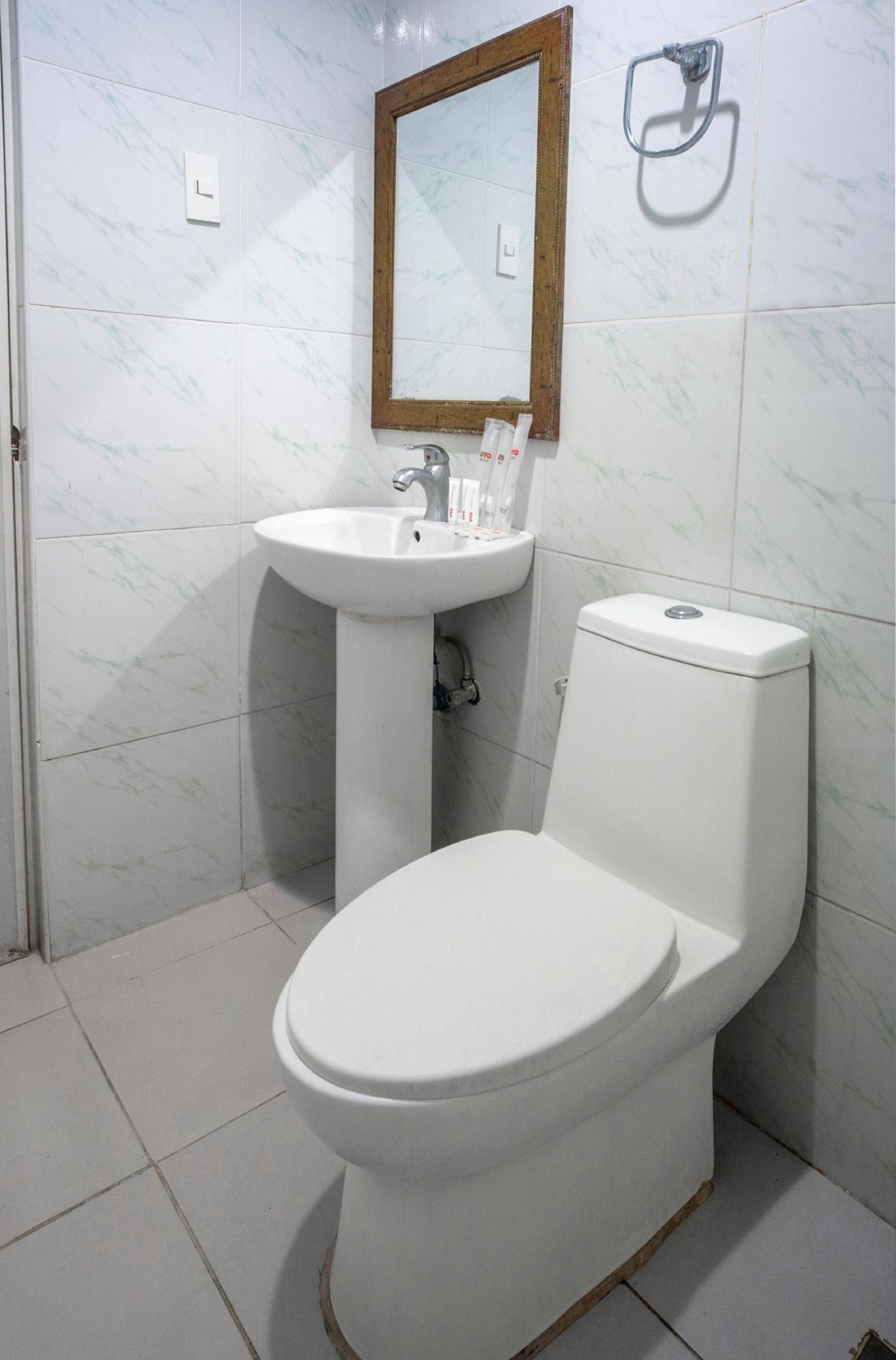 Equipamiento de Habitación OYO 525 Mlin Dormitel