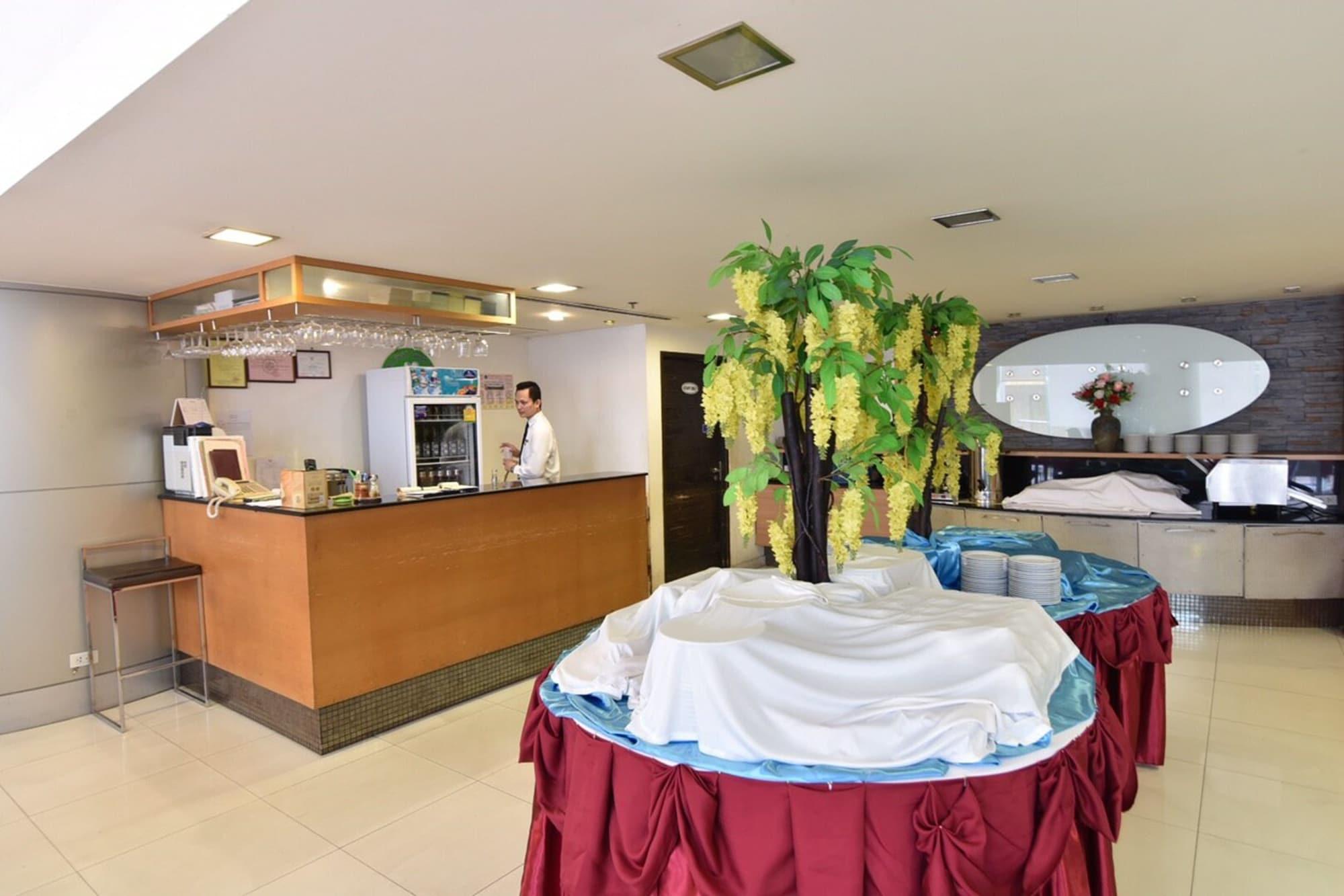 Restaurant Mayflower Grande Hotel Hat Yai