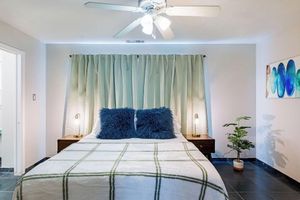 Alquiler Vacacional - 1BR W Alabama Montrose Sueño Apt 15, Med Center