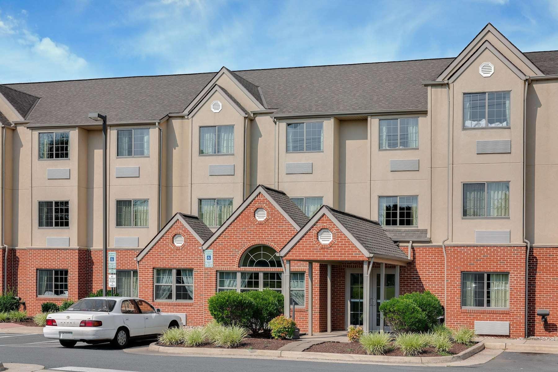 Vista Exterior Microtel Inn & Suites by Wyndham Culpeper