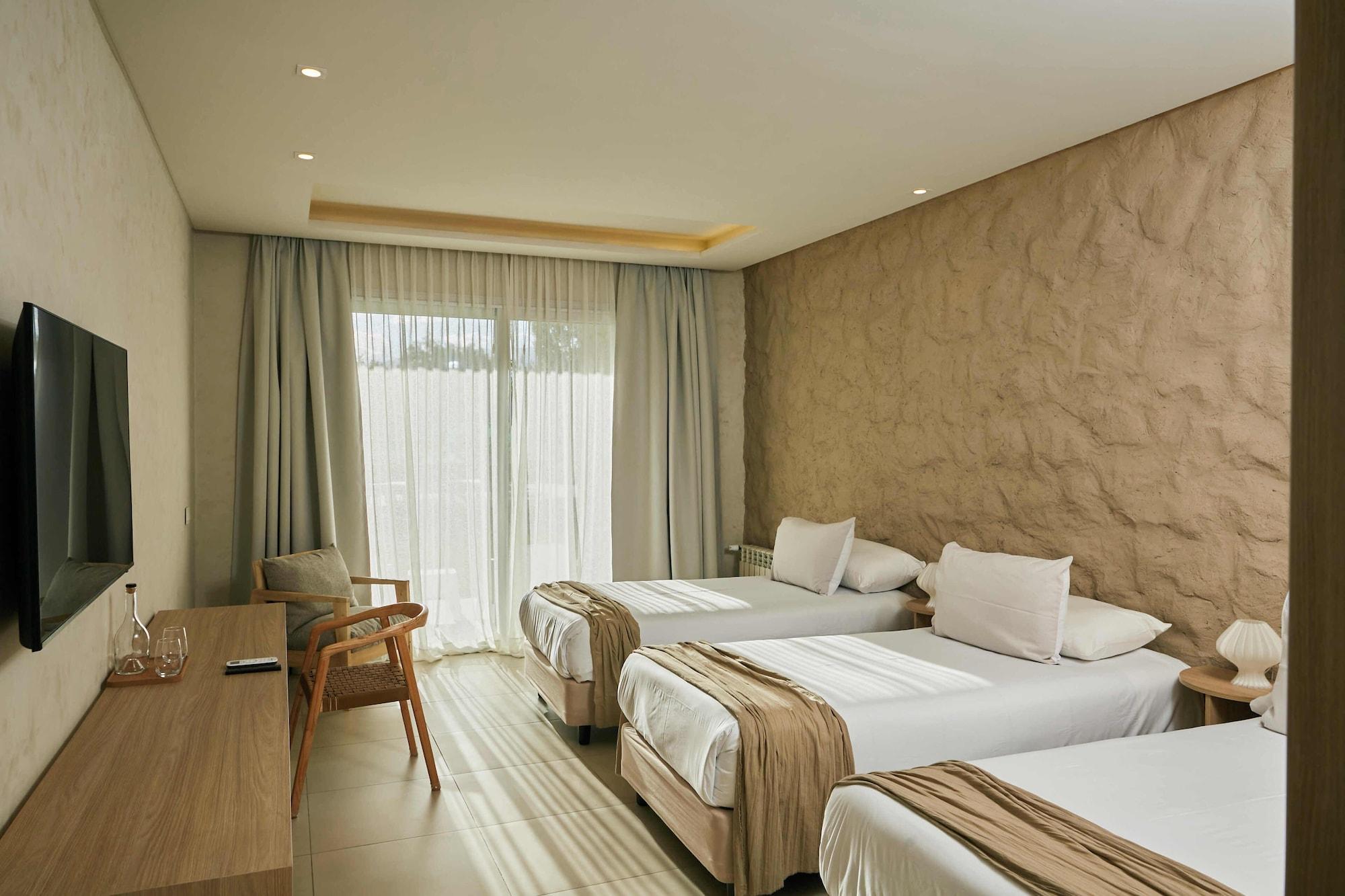 Equipamiento de Habitación Alcantara Hotel Chacras de Coria