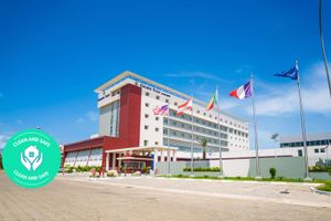 Alojamiento - Golden Tulip Le Diplomate Cotonou