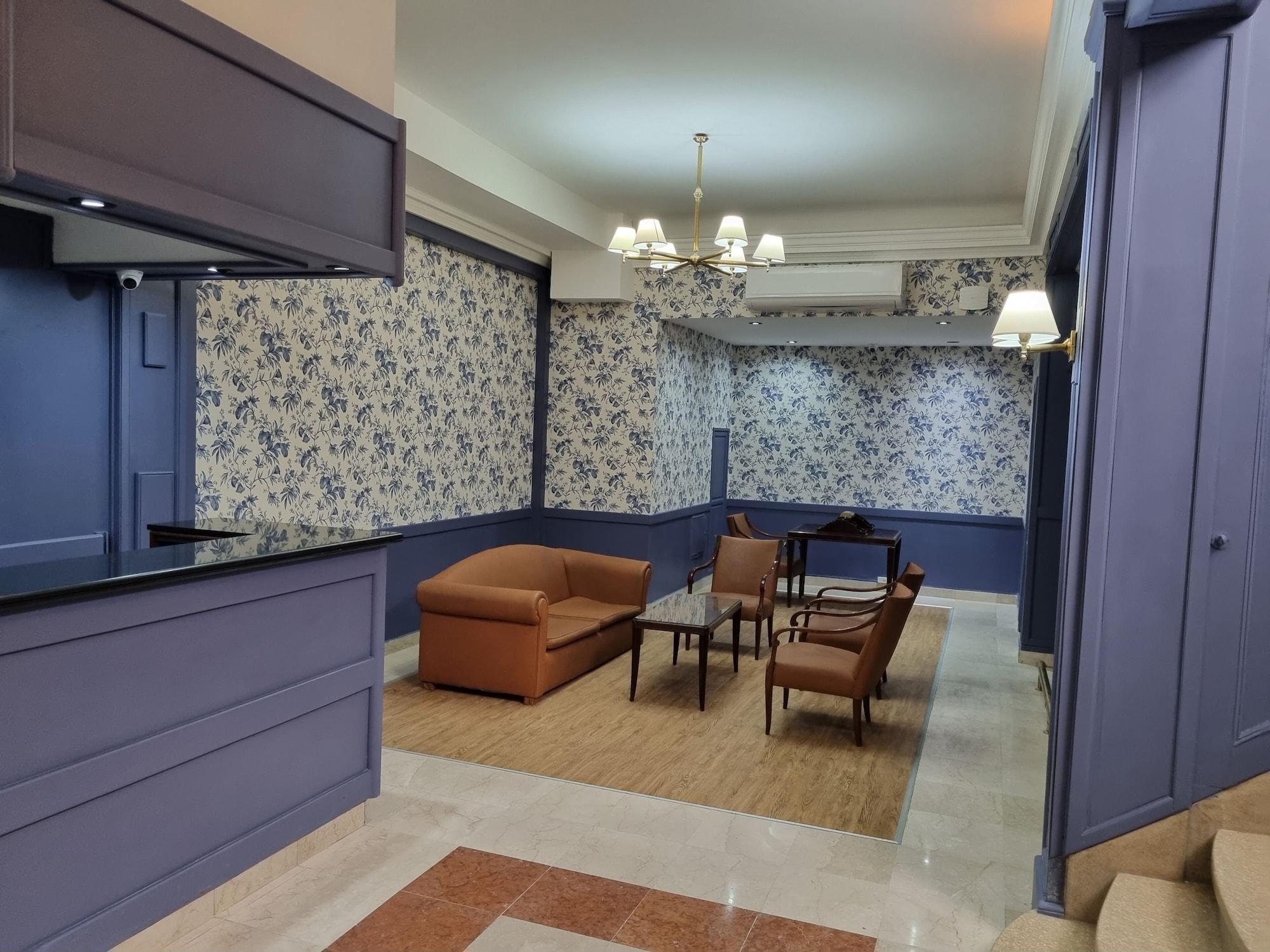 Vista Lobby Regis Orho Hotel