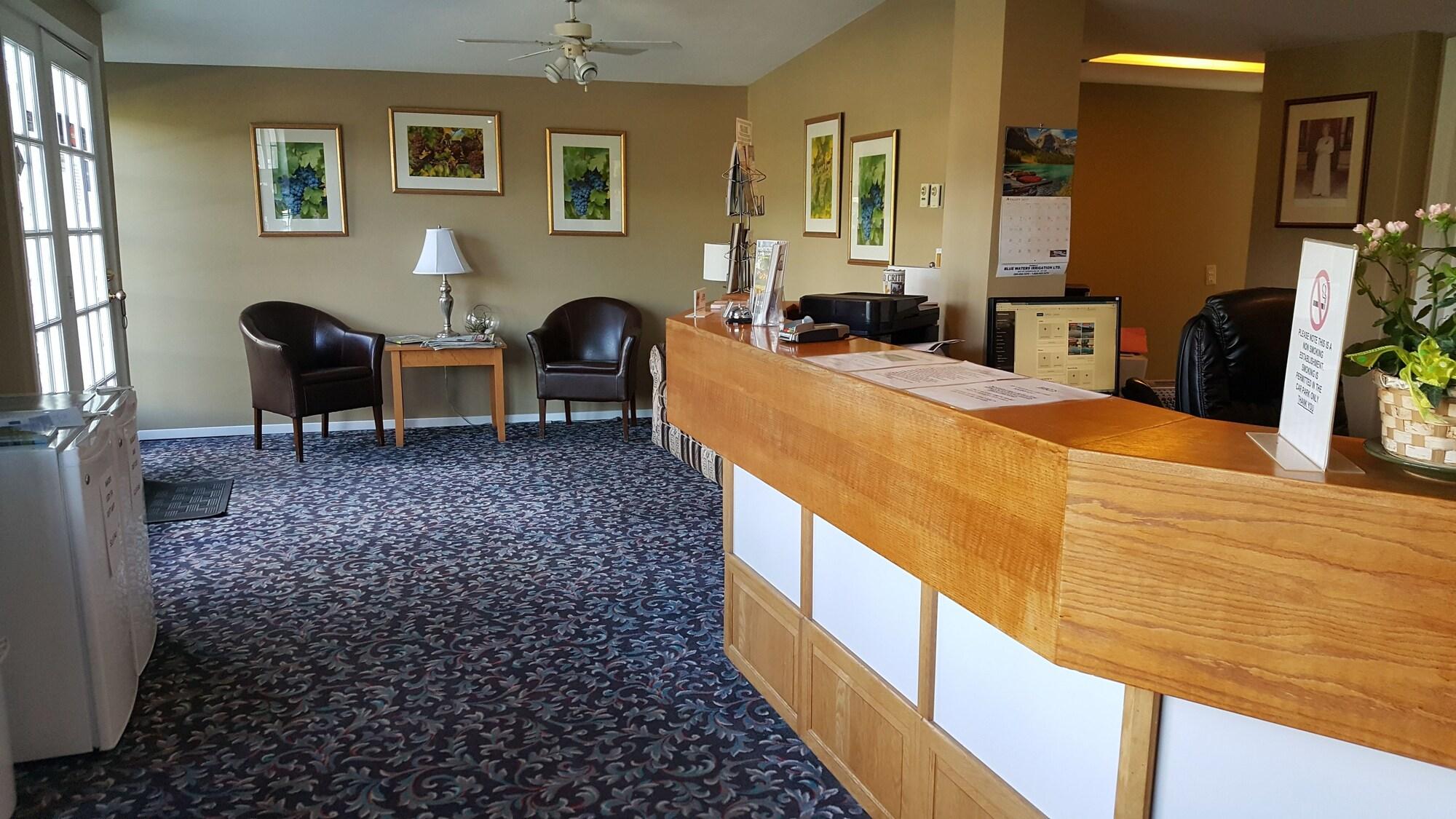 Vista Lobby Summerland Motel