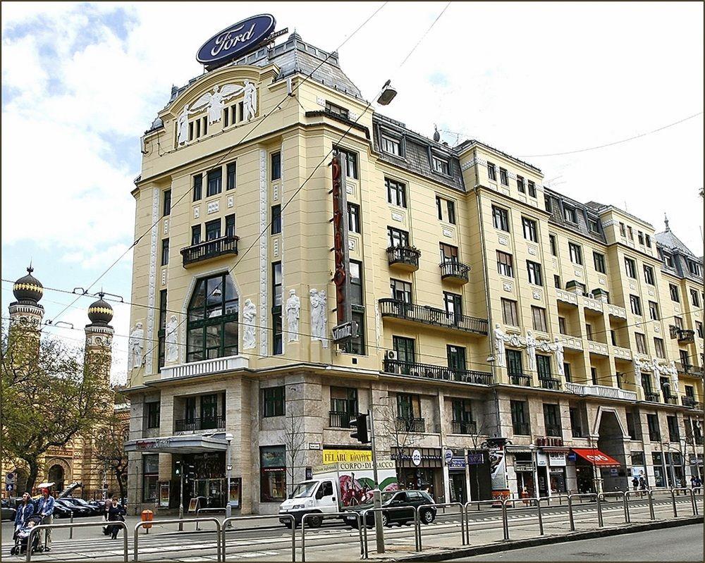 Vista da fachada Budapest Panorama Central