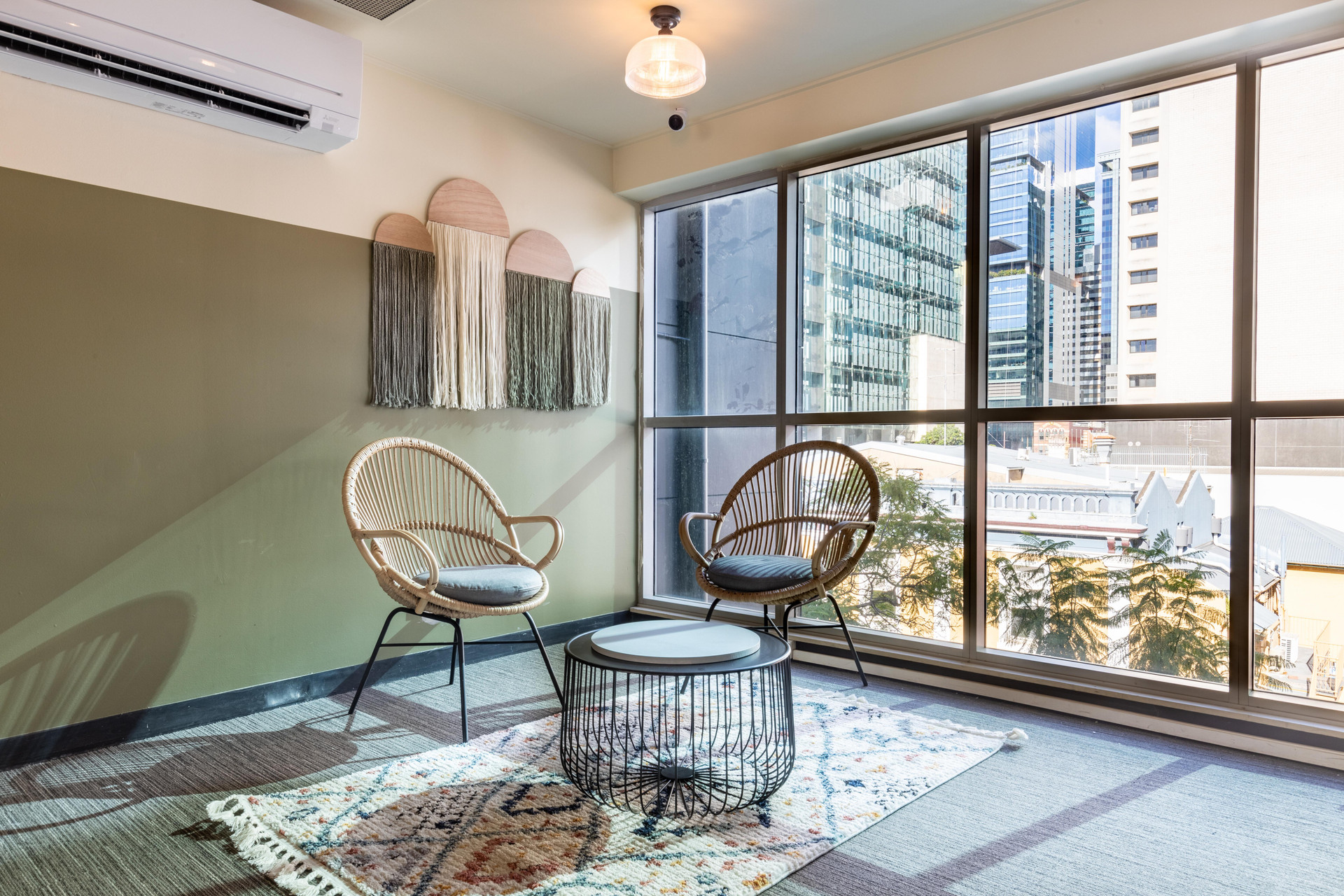 Vista Lobby Roamer Brisbane