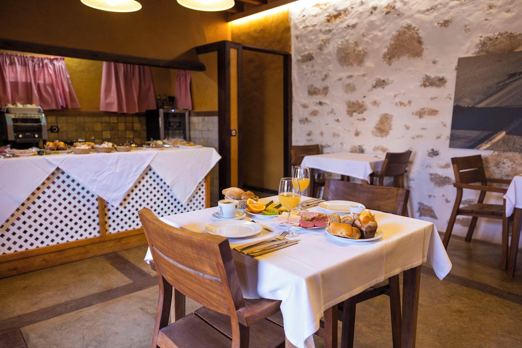 Restaurant Hotel Rural Rosario Martin