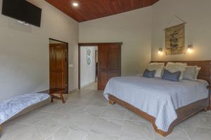 Alquiler Vacacional - New Luxury Home, private pool! 300 steps to beach, 8 min. walk to bars & dining