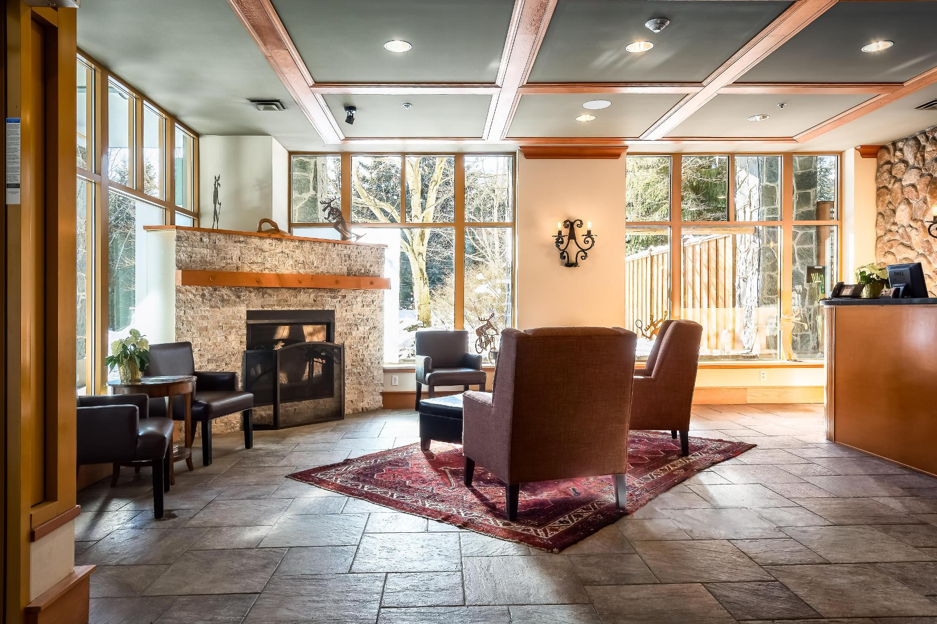 Vista Lobby WorldMark Whistler - Cascade Lodge