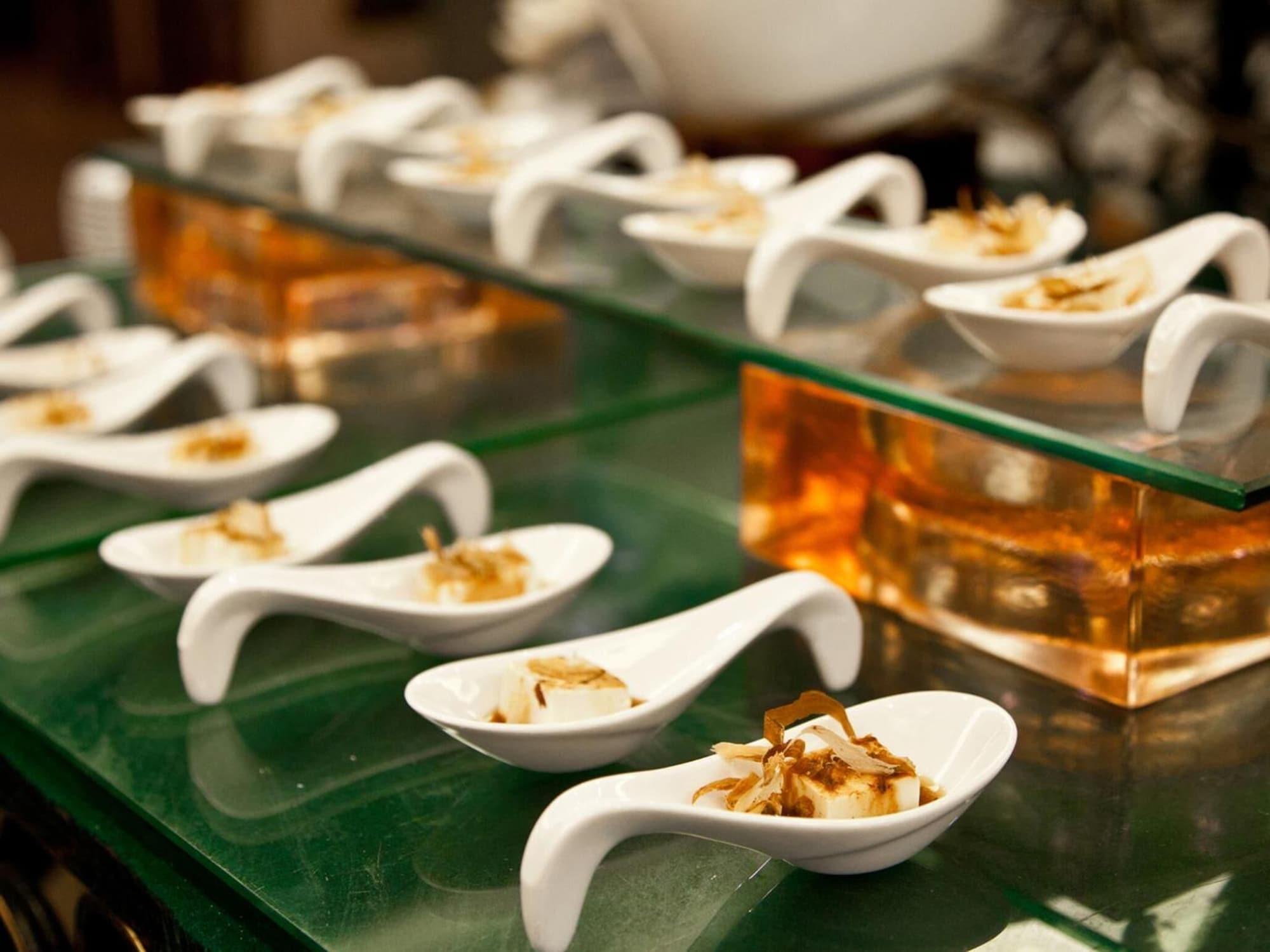 Restaurant Rosedale Hotel and Suites Guangzhou