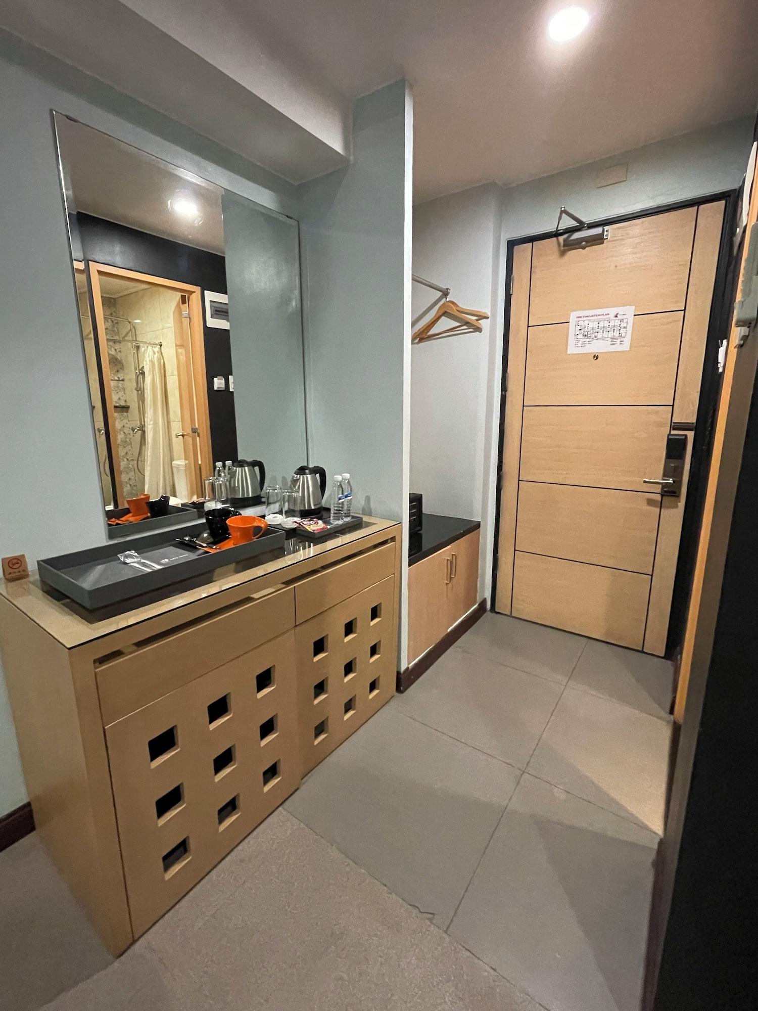 Set de Habitación Homes at Bay Area Suites by SMS Hospitality