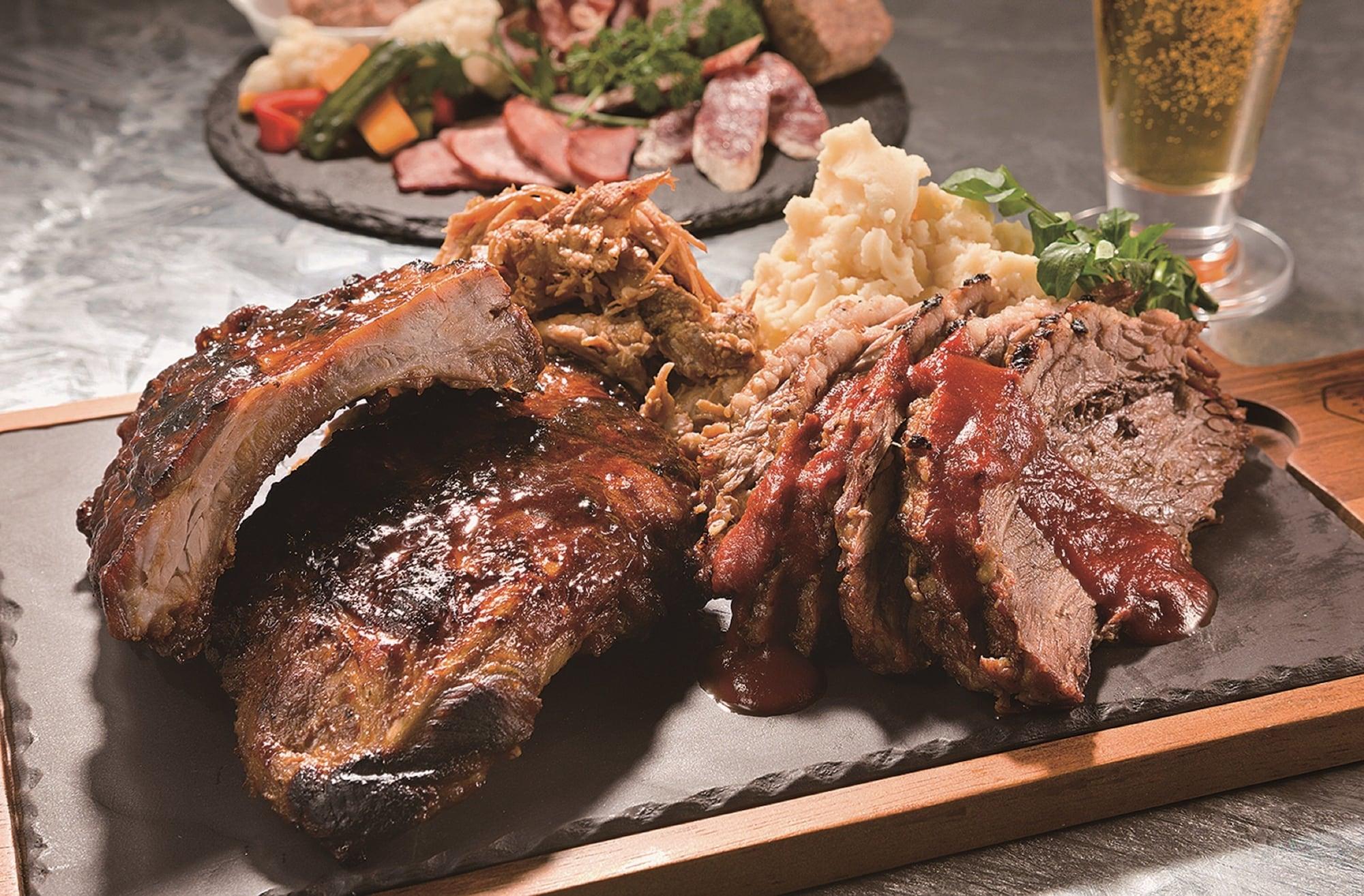 Restaurant LYURO Tokyo Kiyosumi by THE SHARE HOTELS - Hostel