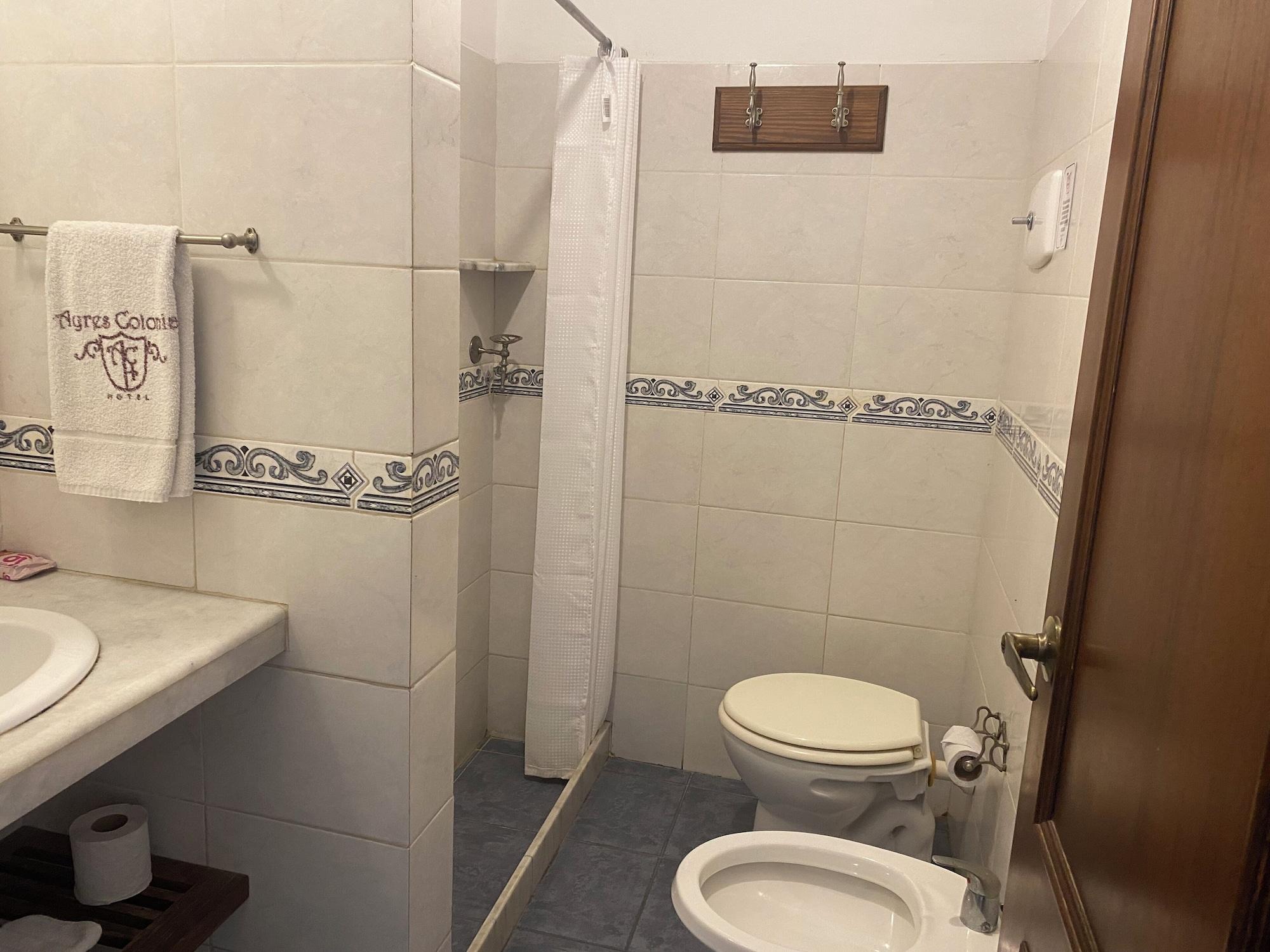 Equipamiento de Habitación HOTEL AYRES