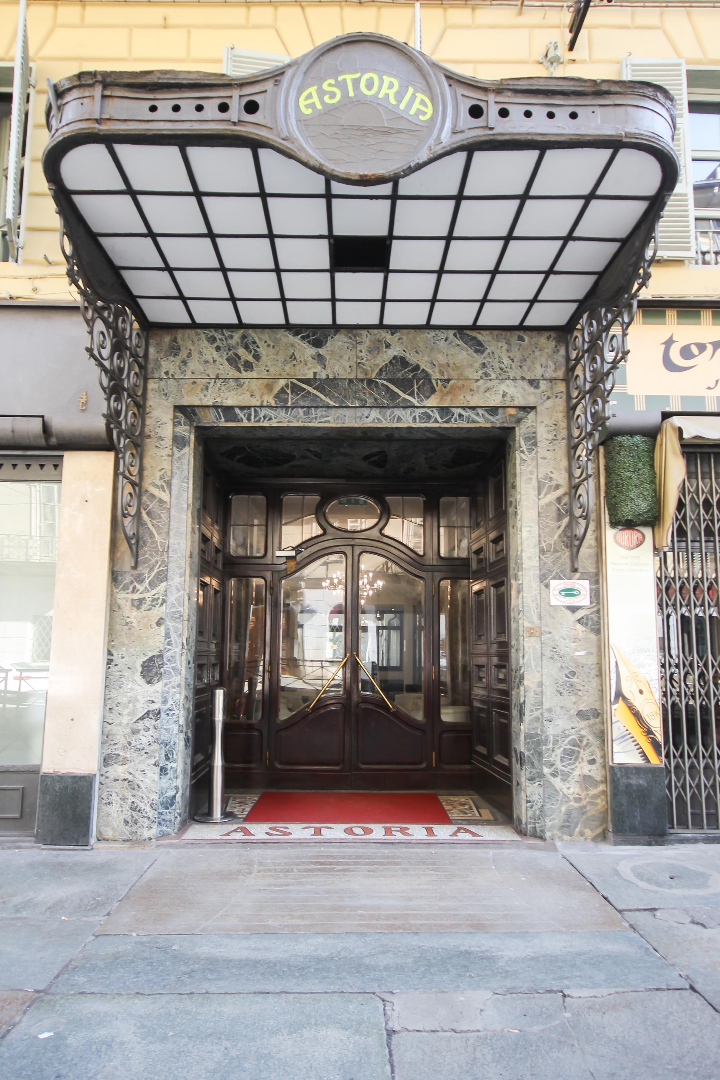 Vista Lobby Hotel Astoria