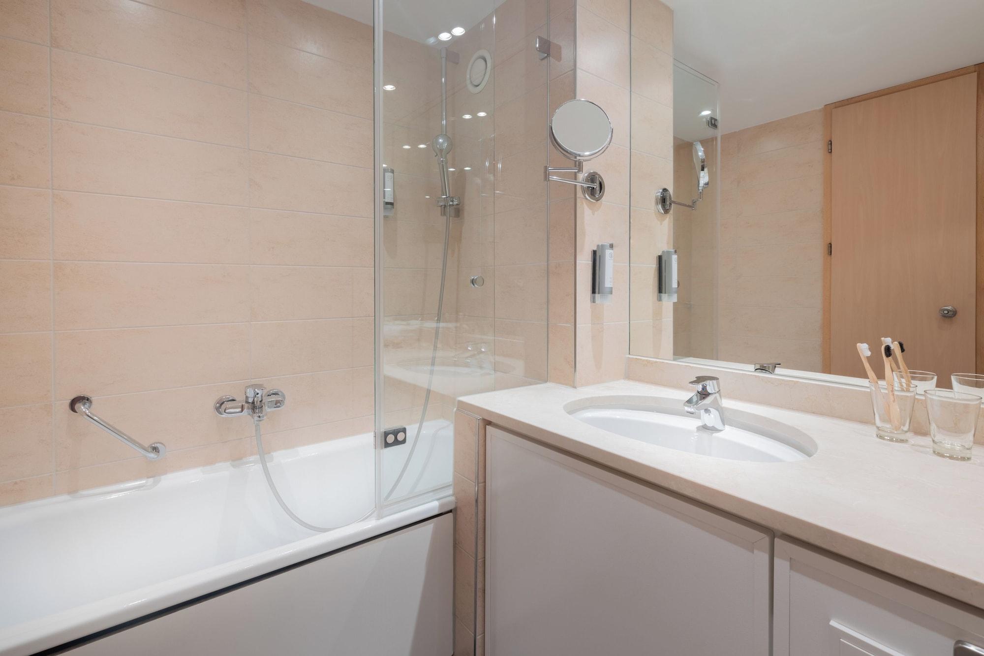 Equipamiento de Habitación Garner Hotel Erlangen Süd by IHG