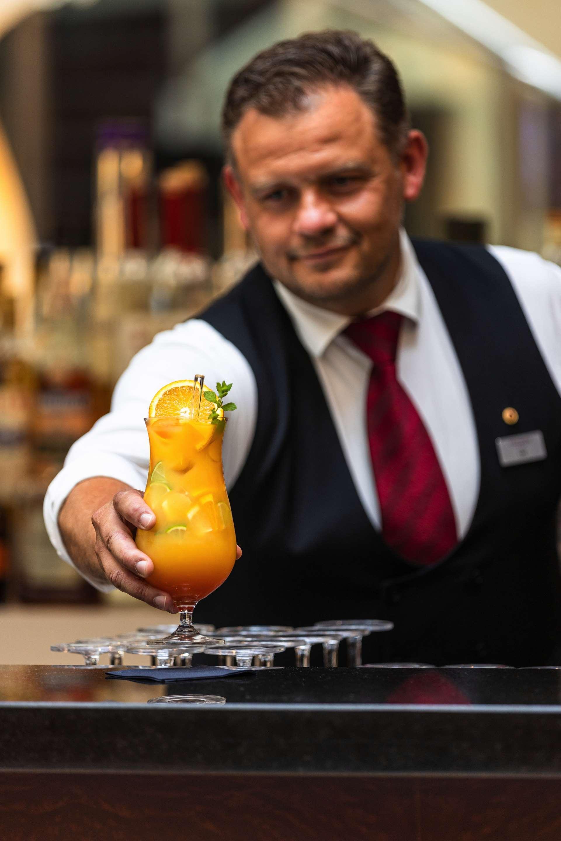 Bar/Salón Steigenberger Hotel de Saxe
