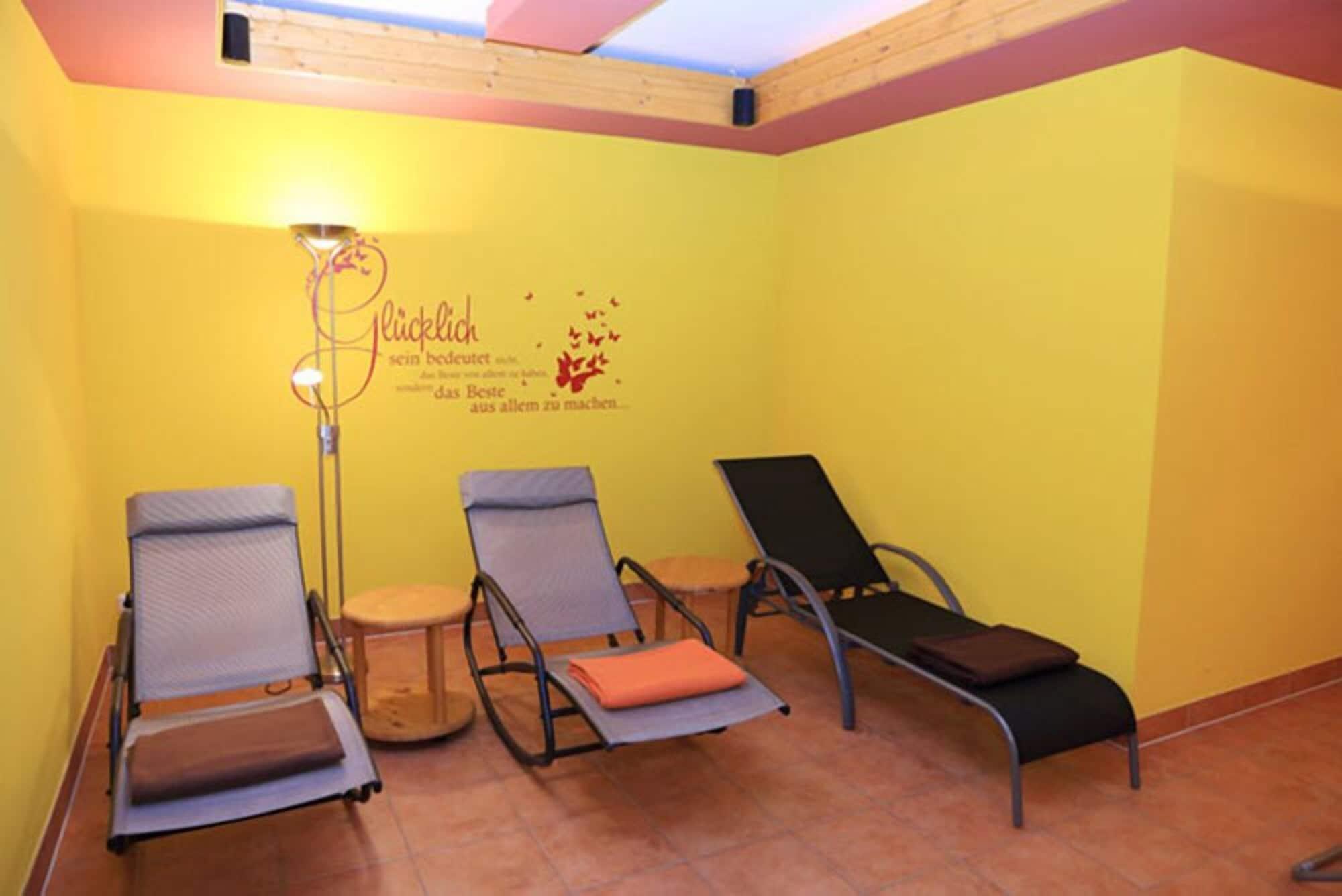 Spa Strandhotel & Restaurant Mirow
