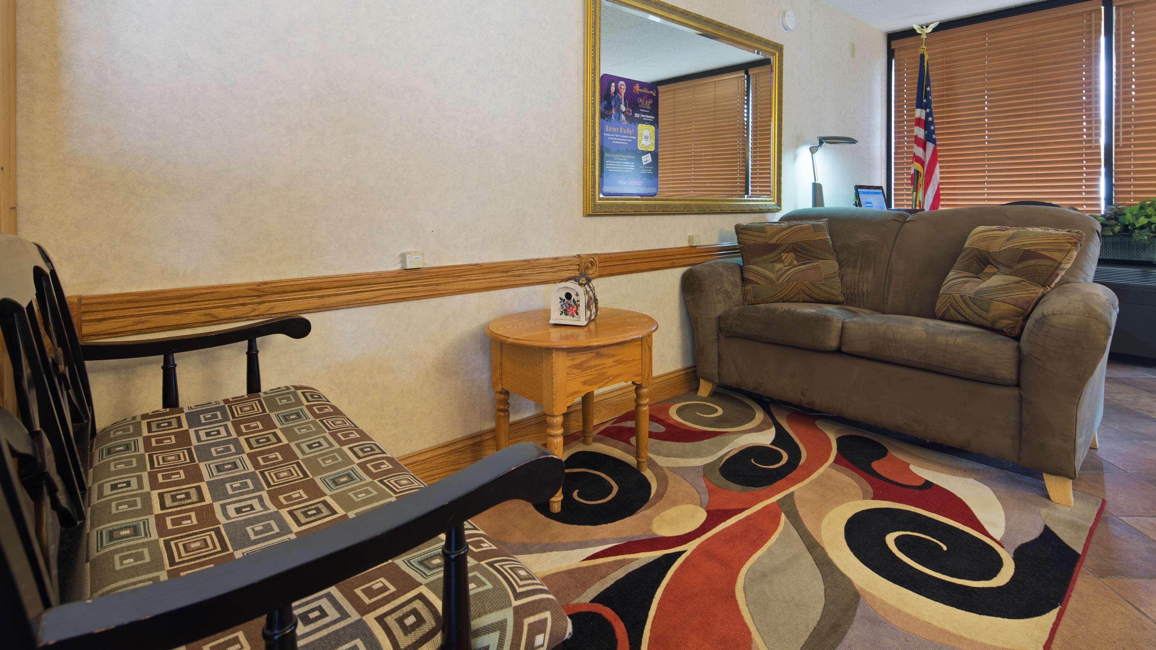 Vista Lobby Best Western Inn