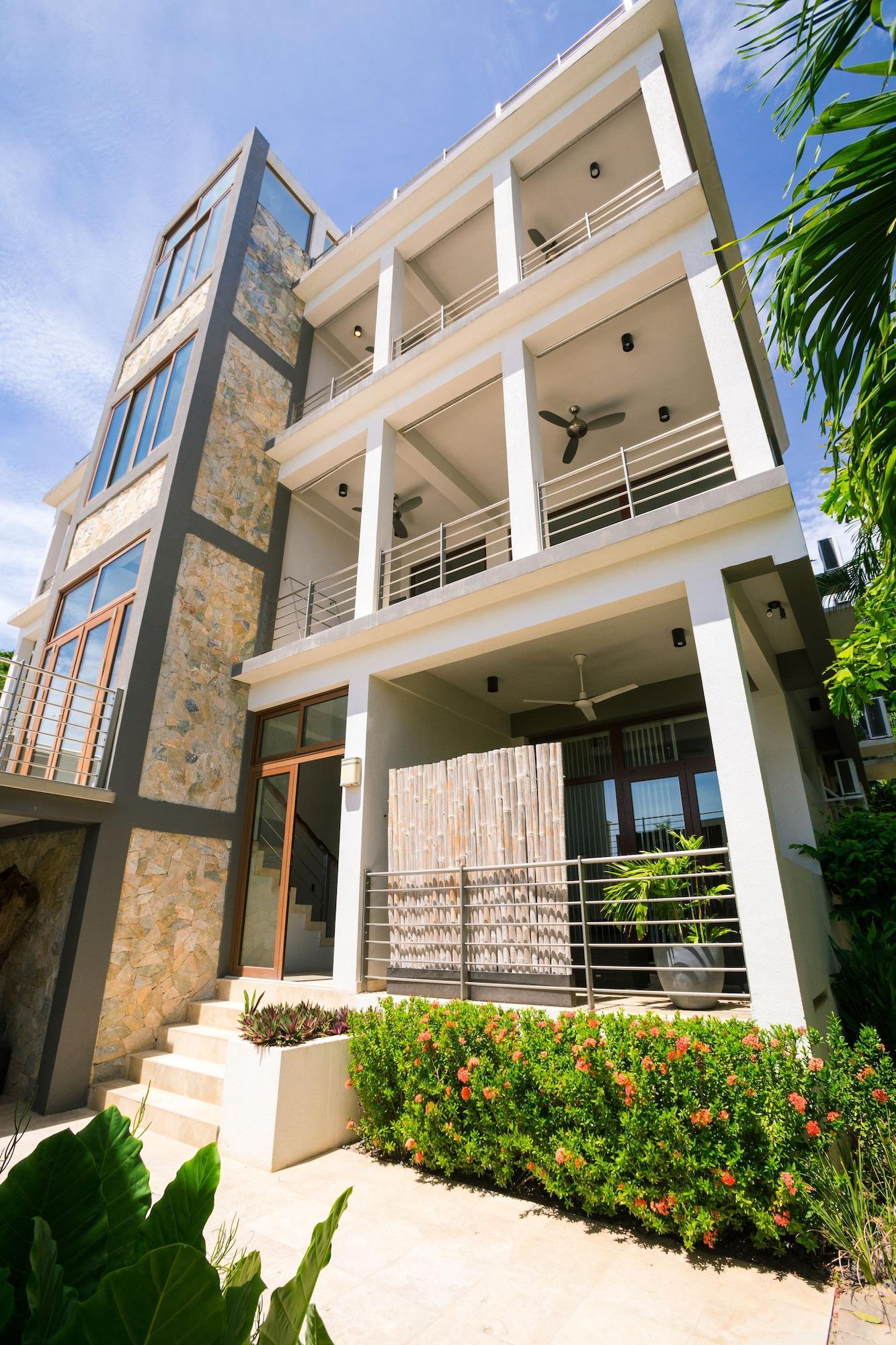 Vista Exterior Xbalanque