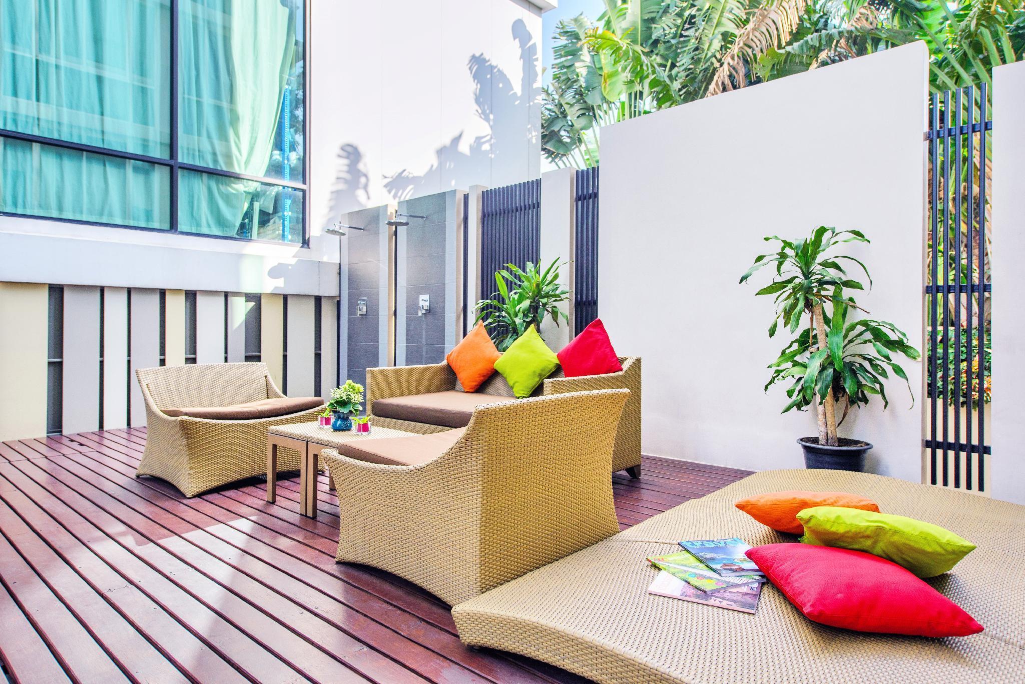 Vista Exterior Mida Hotel Ngamwongwan