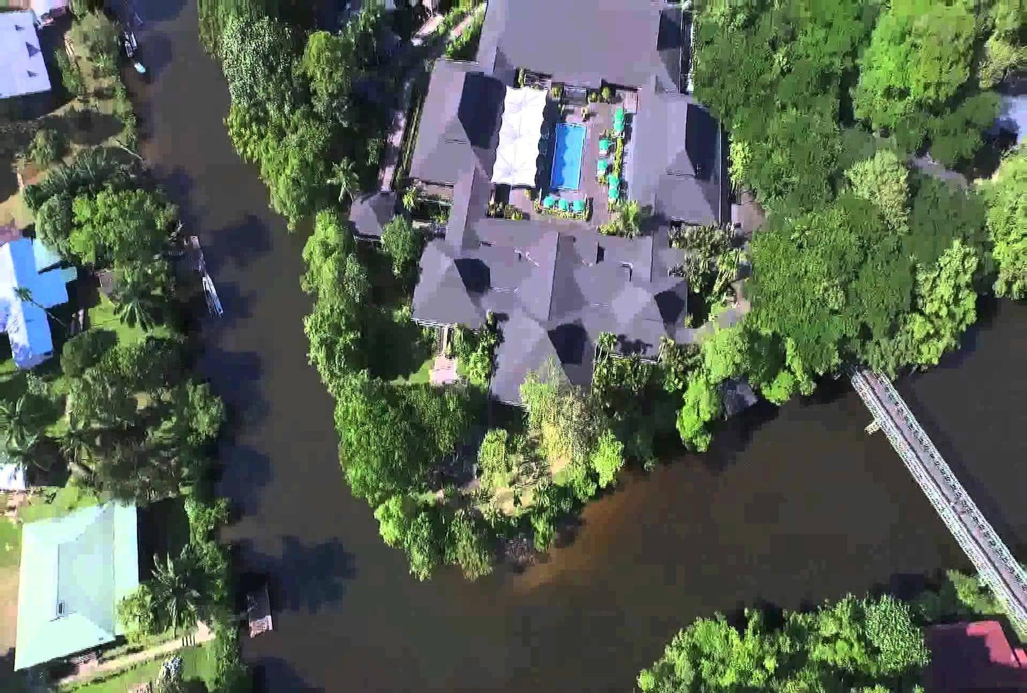 Vista Exterior Mulu Marriott Resort