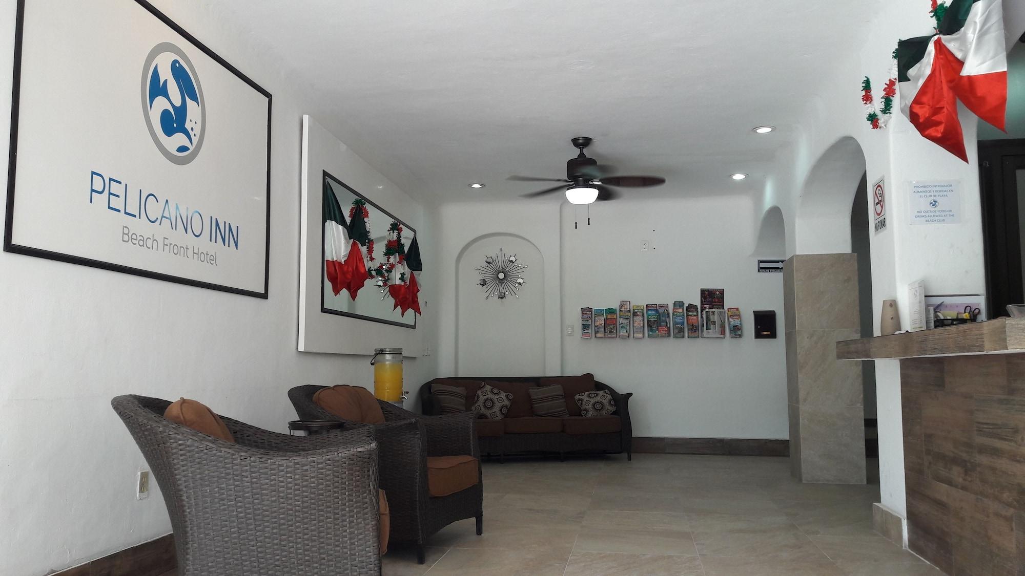 Vista Lobby Pelicano Inn Playa del Carmen - Beachfront Hotel