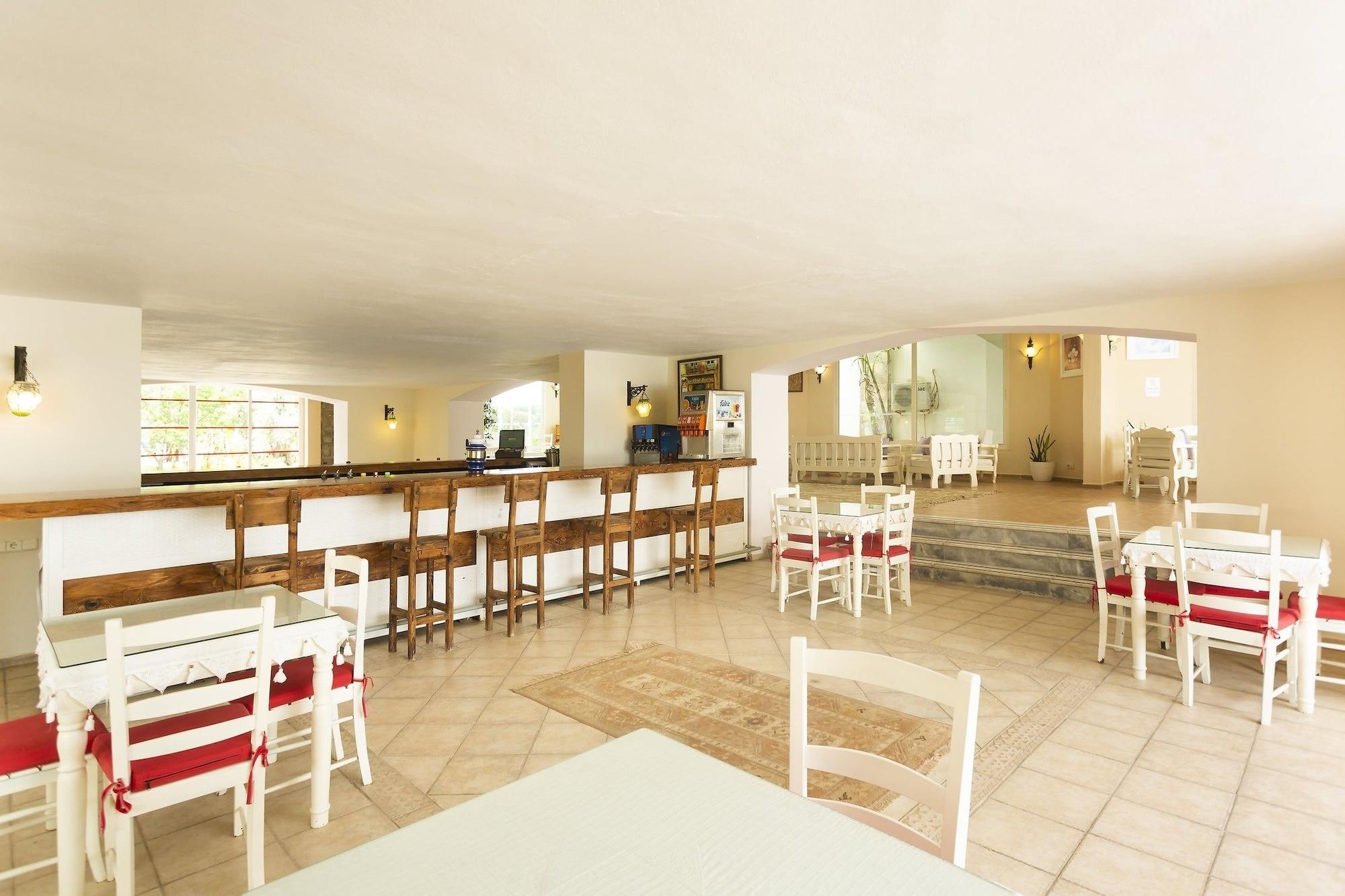 Bar/Salón Club Muskebi