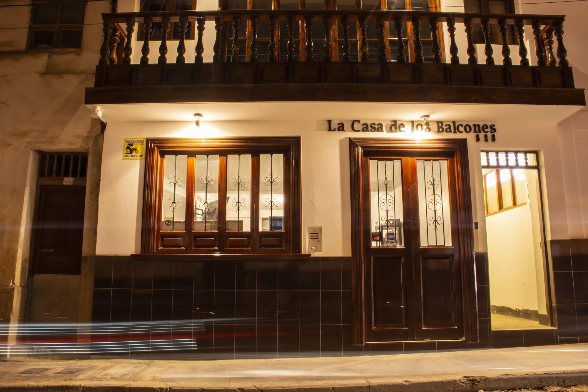 Vista Exterior La Casa de los Balcones