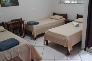 Alojamiento - La Villa Hotel