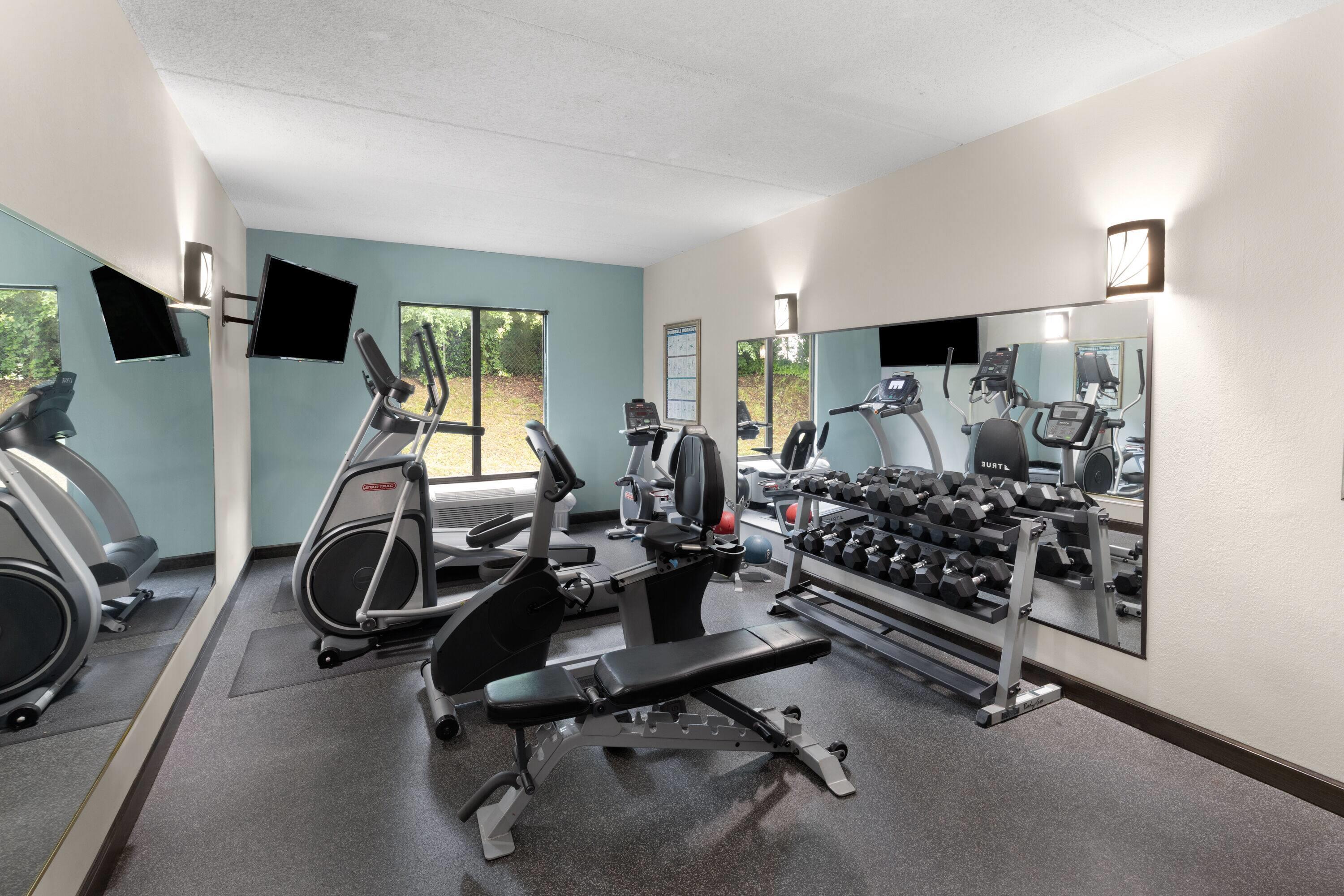 Gimnasio Wingate by Wyndham Greensboro/Coliseum