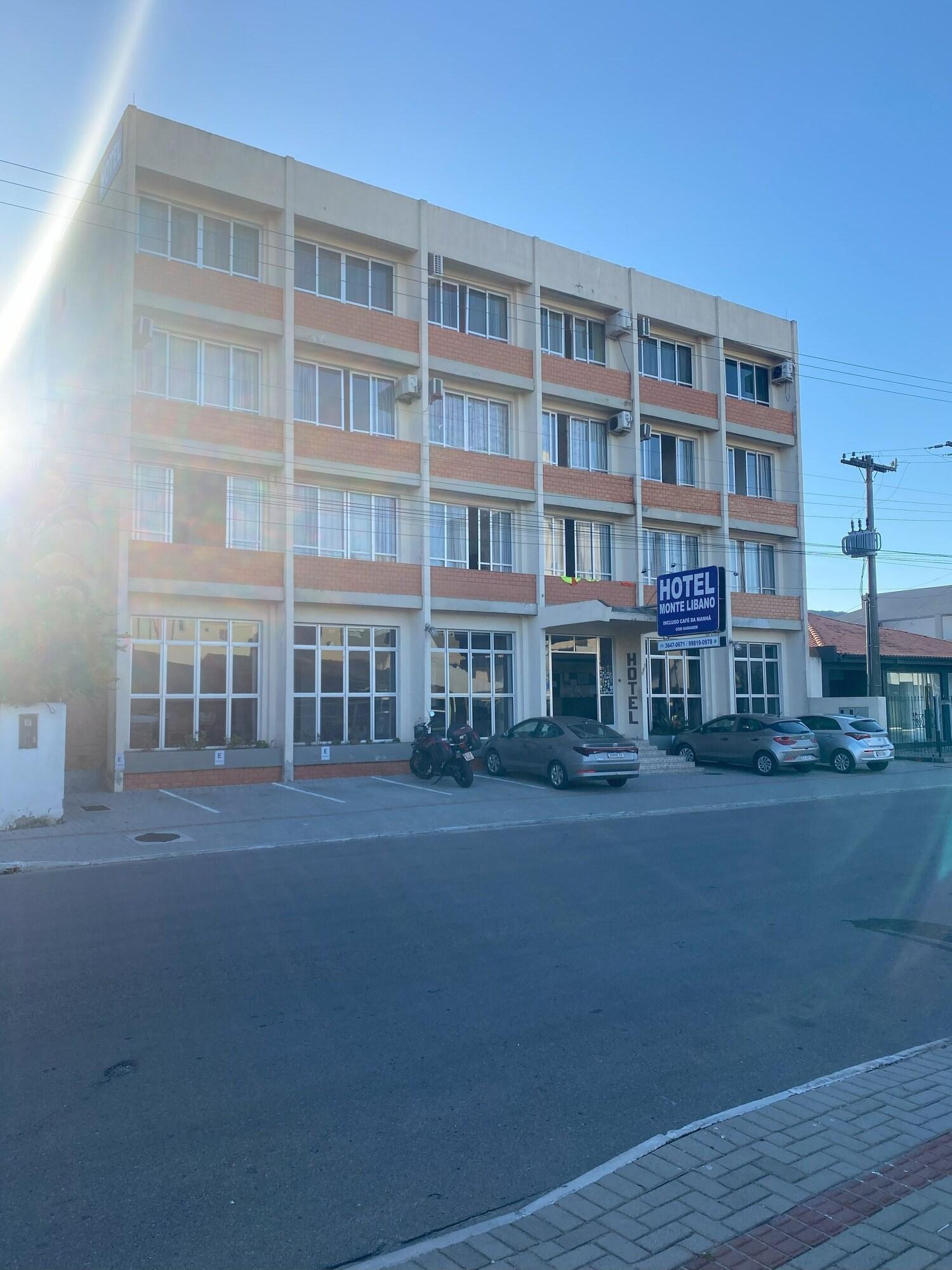 Varios Hotel Monte Líbano